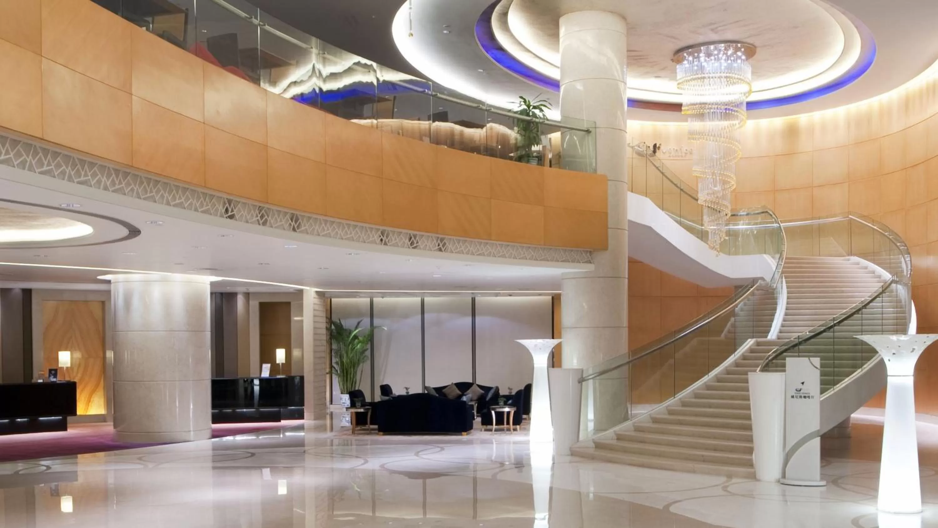 Property building in Holiday Inn Tianjin Riverside by IHG