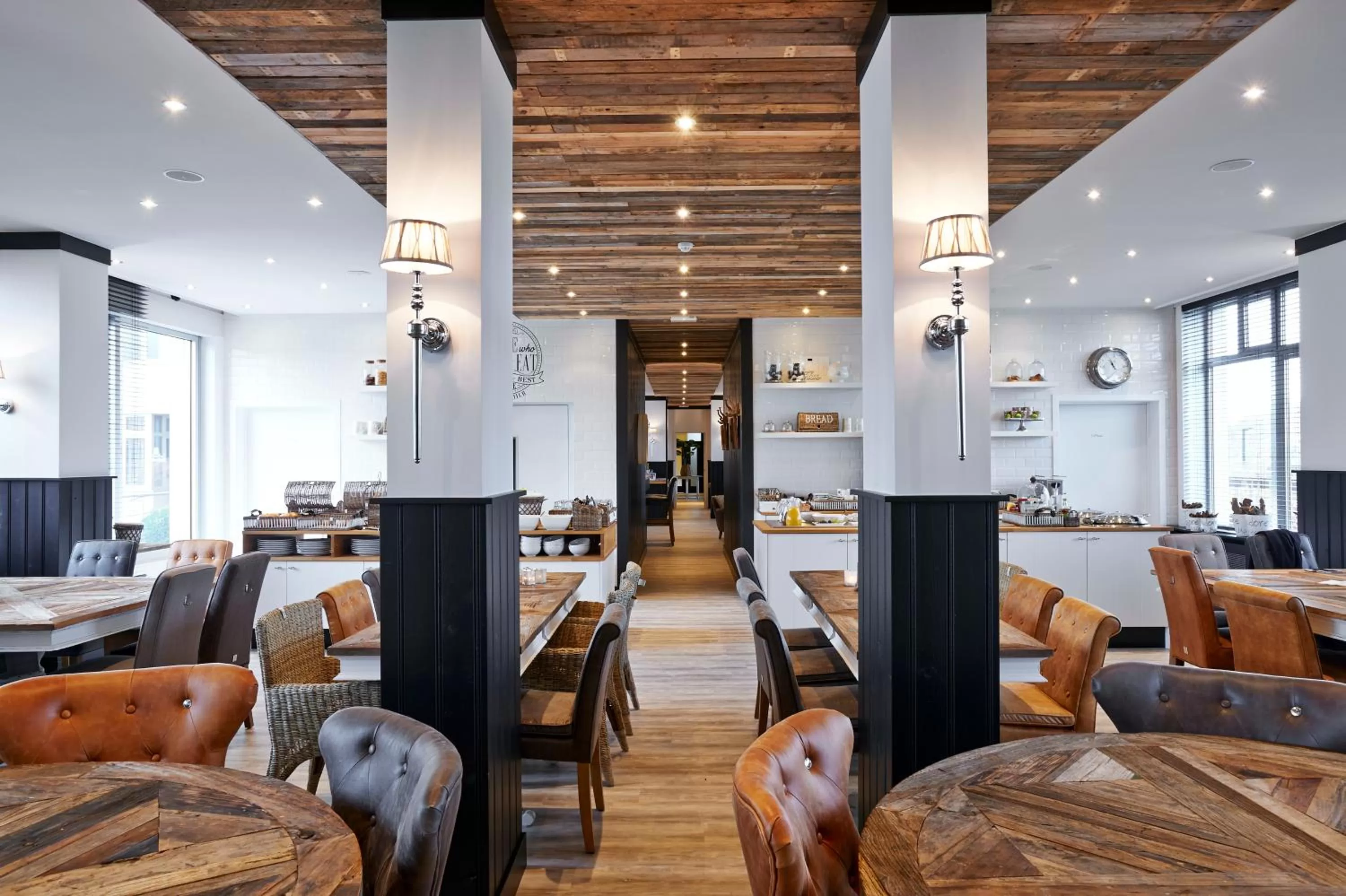 Buffet breakfast in West Bay