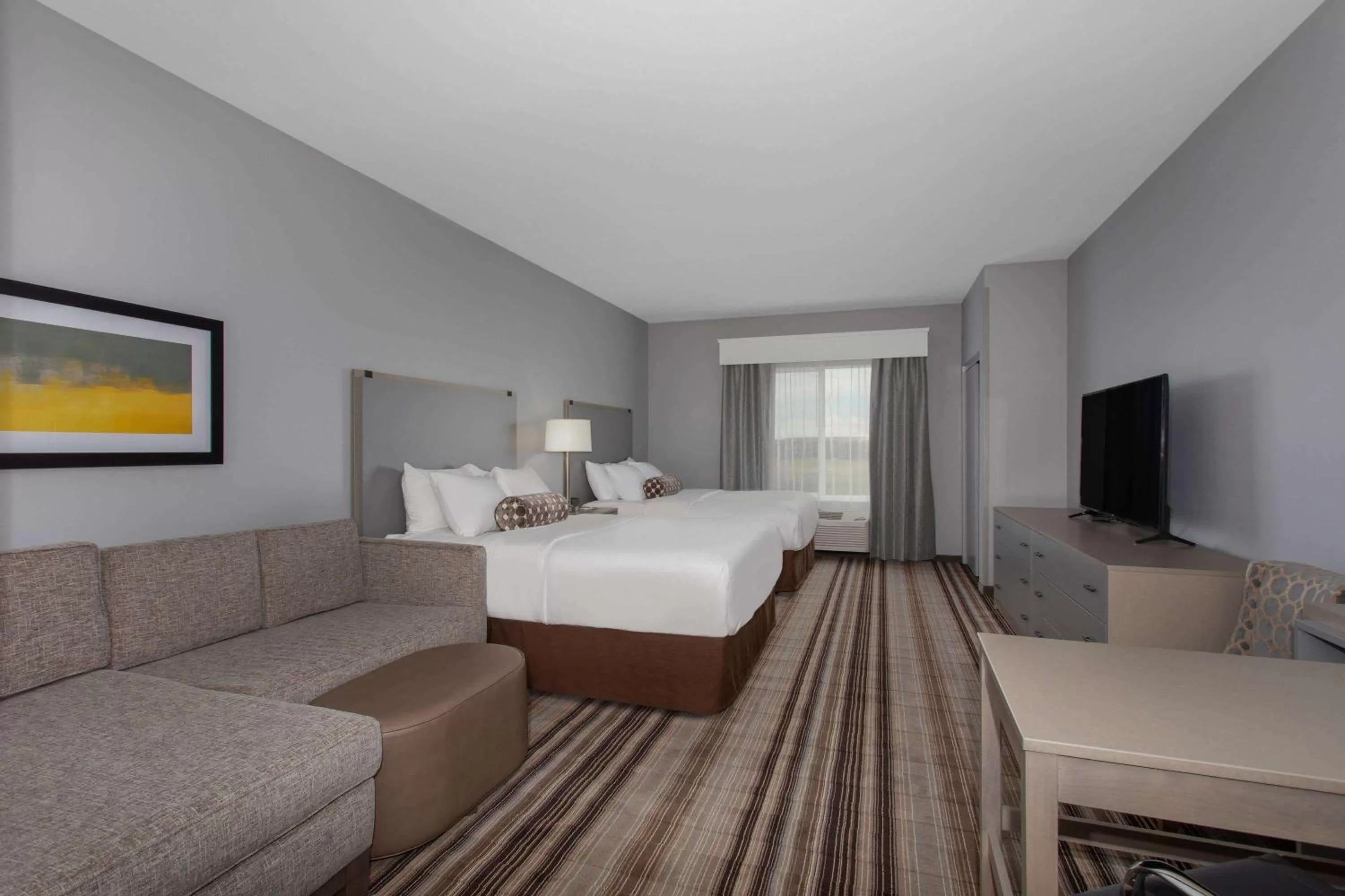 Photo of the whole room, Bed in Hawthorn Extended Stay by Wyndham Loveland