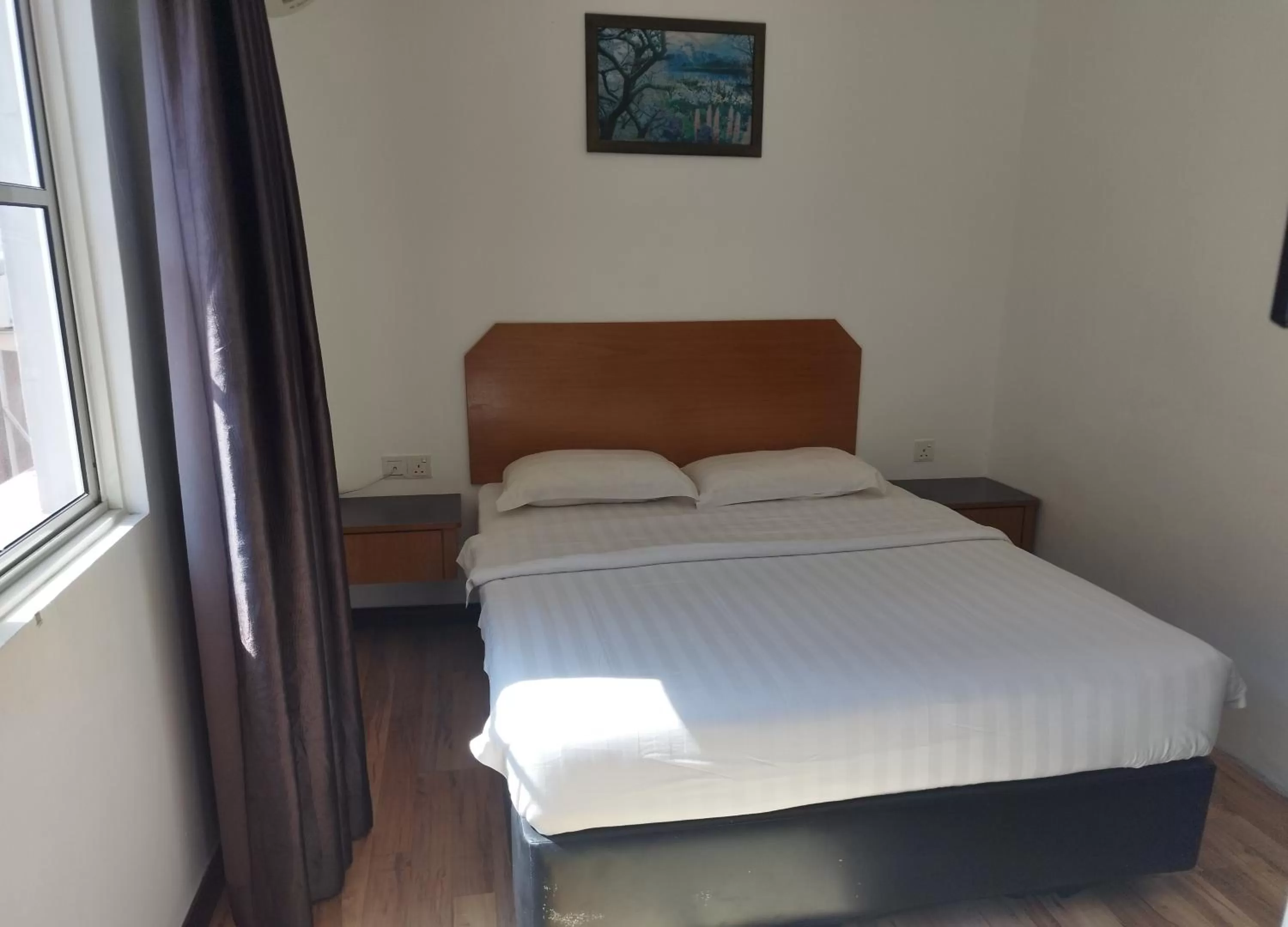 Bed in Marine Bay Hotel