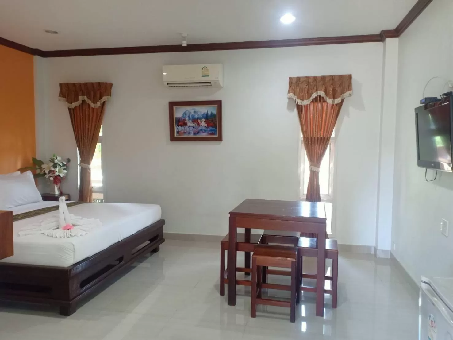 Photo of the whole room, Bed in Capital O 75415 Nanthachart Riverview Resort