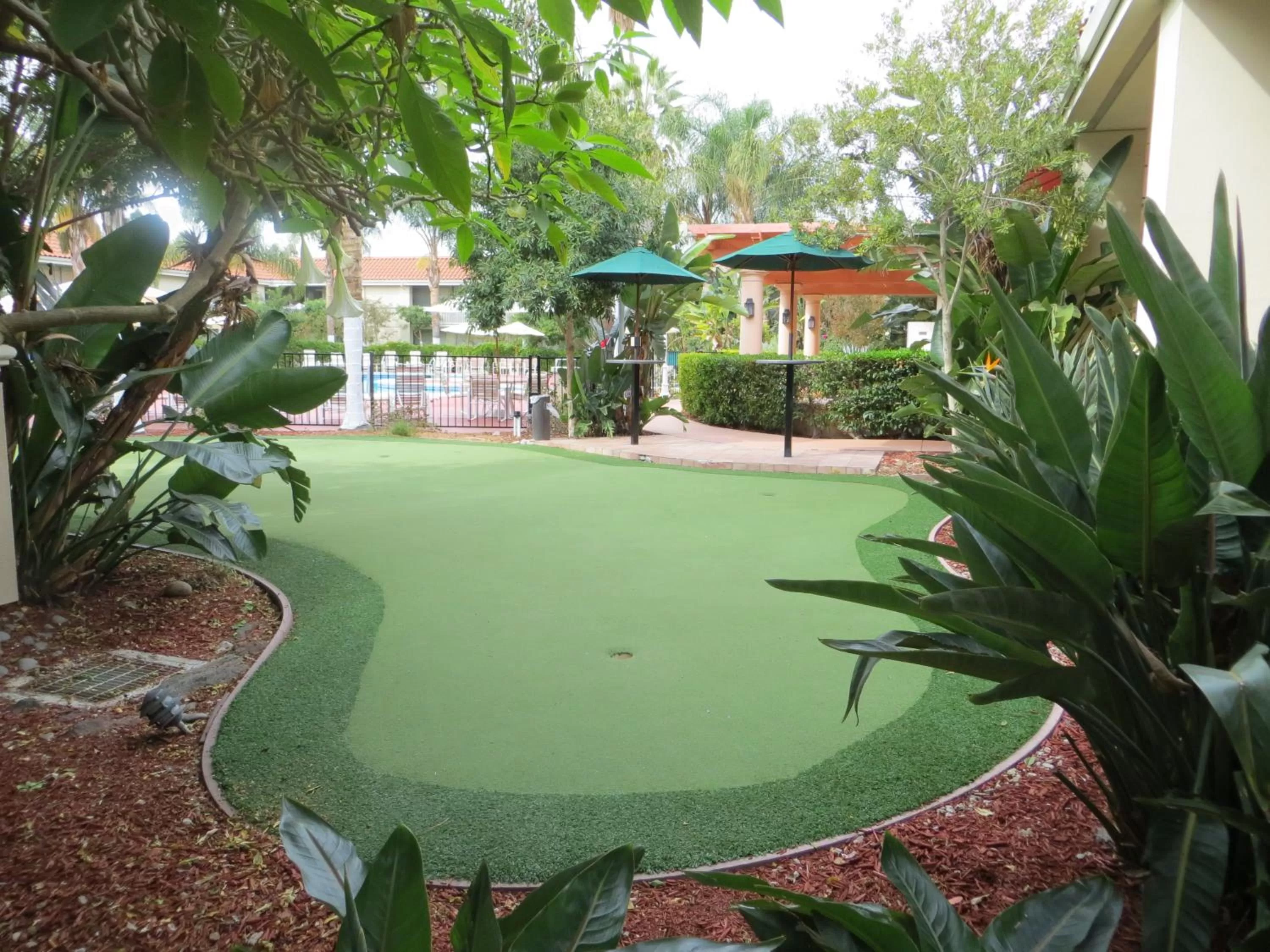 Golfcourse in Uptown Oasis San Jose Airport & Silicon Valley