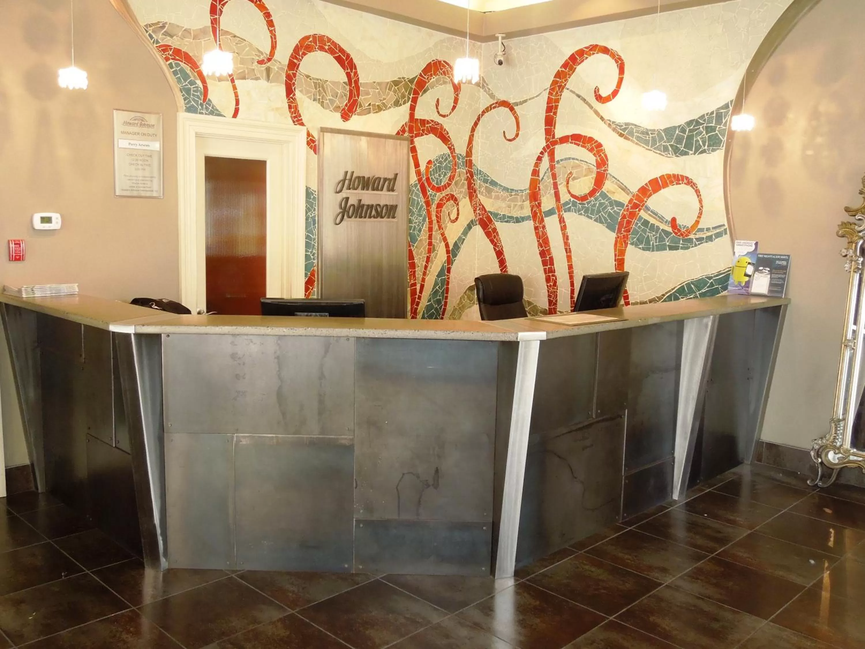 Lobby or reception in Howard Johnson by Wyndham Atlantic City