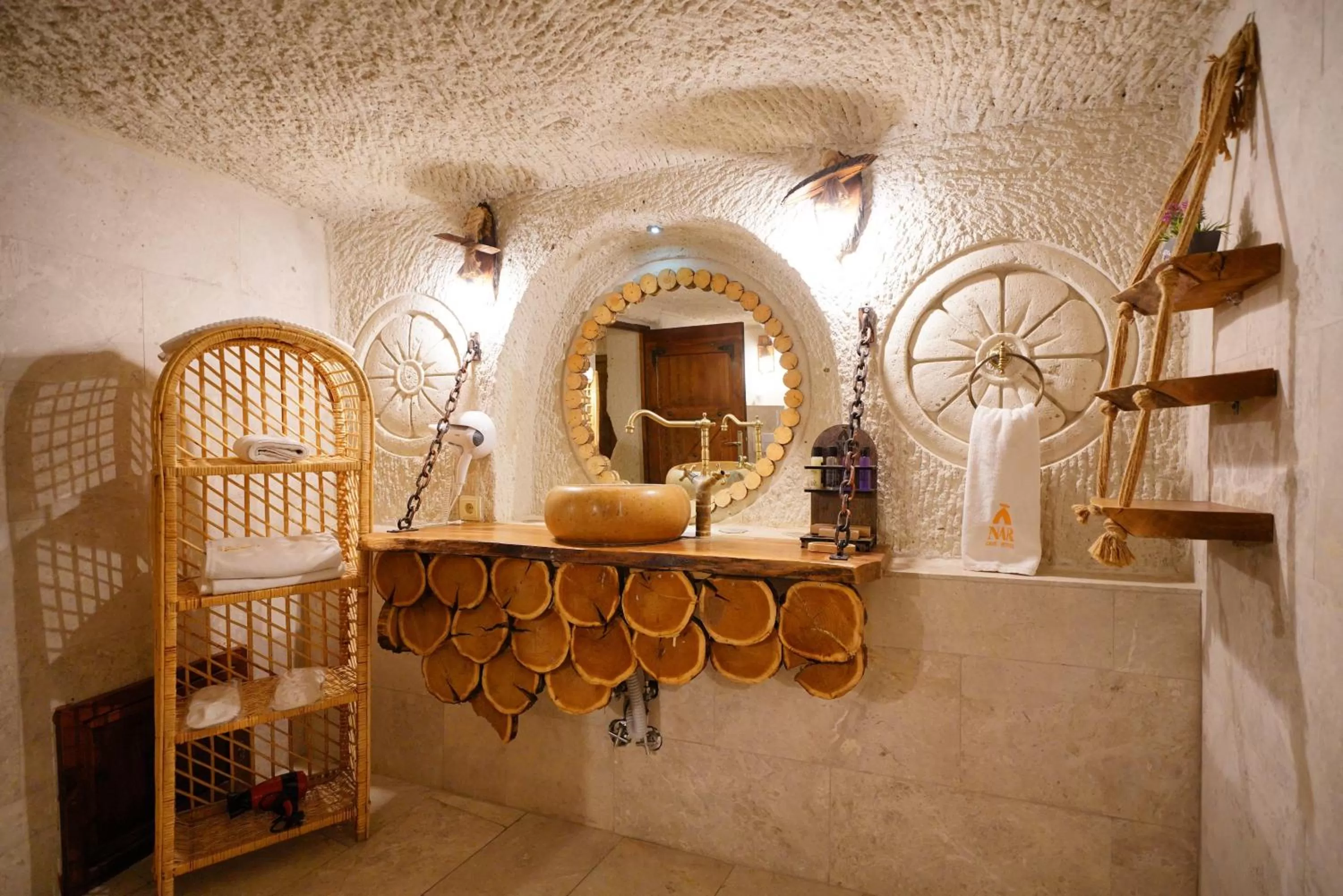 Shower in Cappadocia Nar Cave House & Swimming Pool