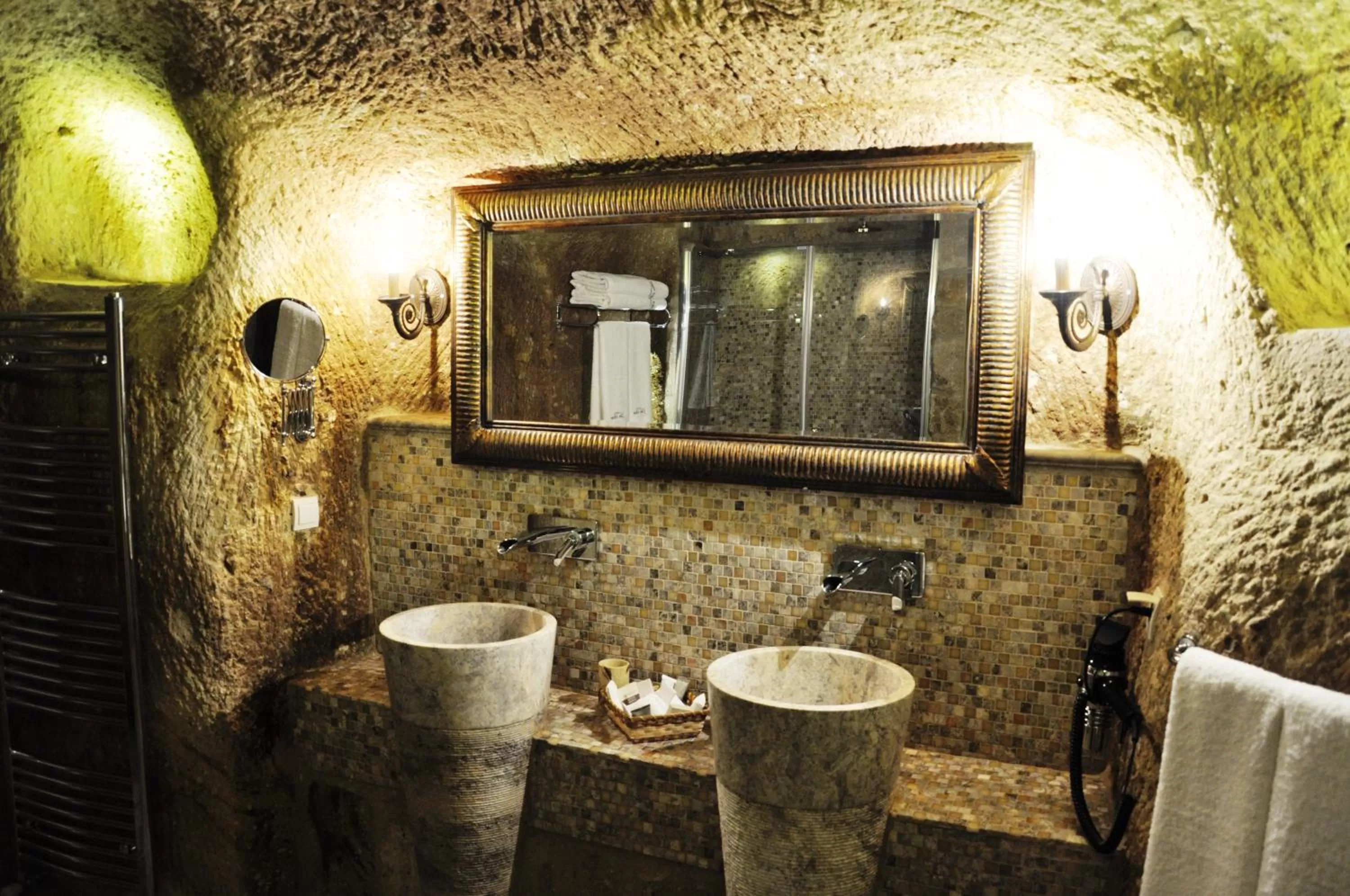 Bathroom in Dere Suites Cappadocia