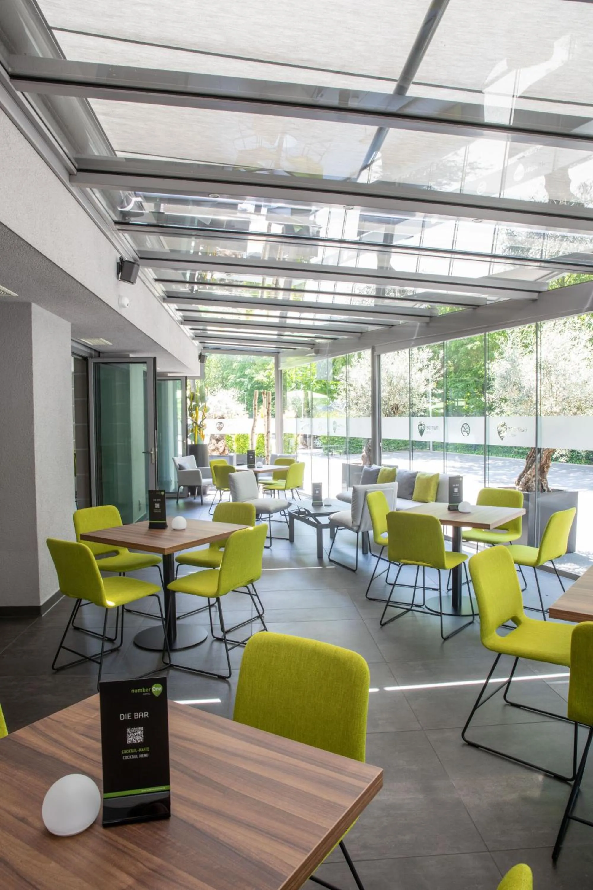 Lounge or bar in numberOne Hotel