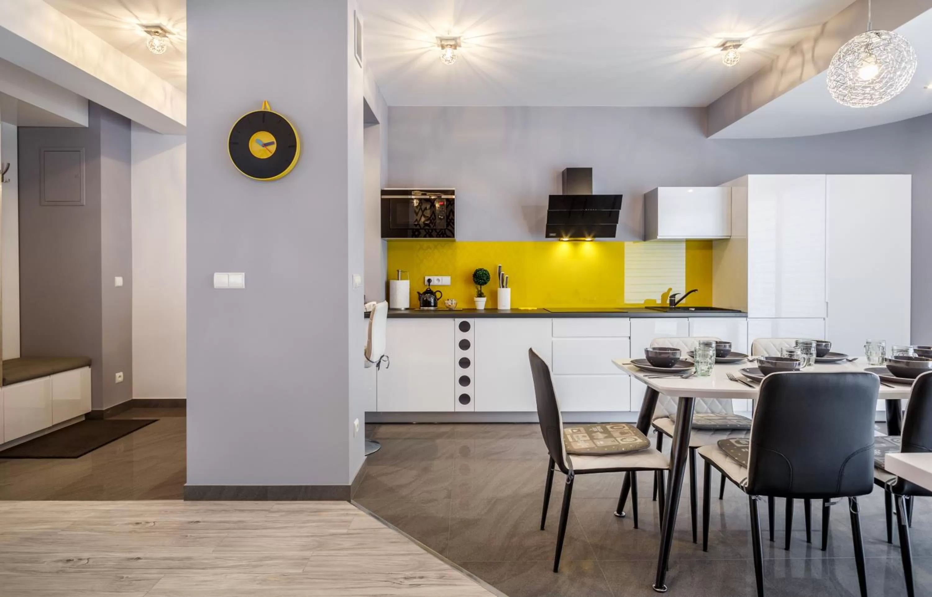 Dining area, Kitchen/Kitchenette in TatryTop Stara Polana Spa