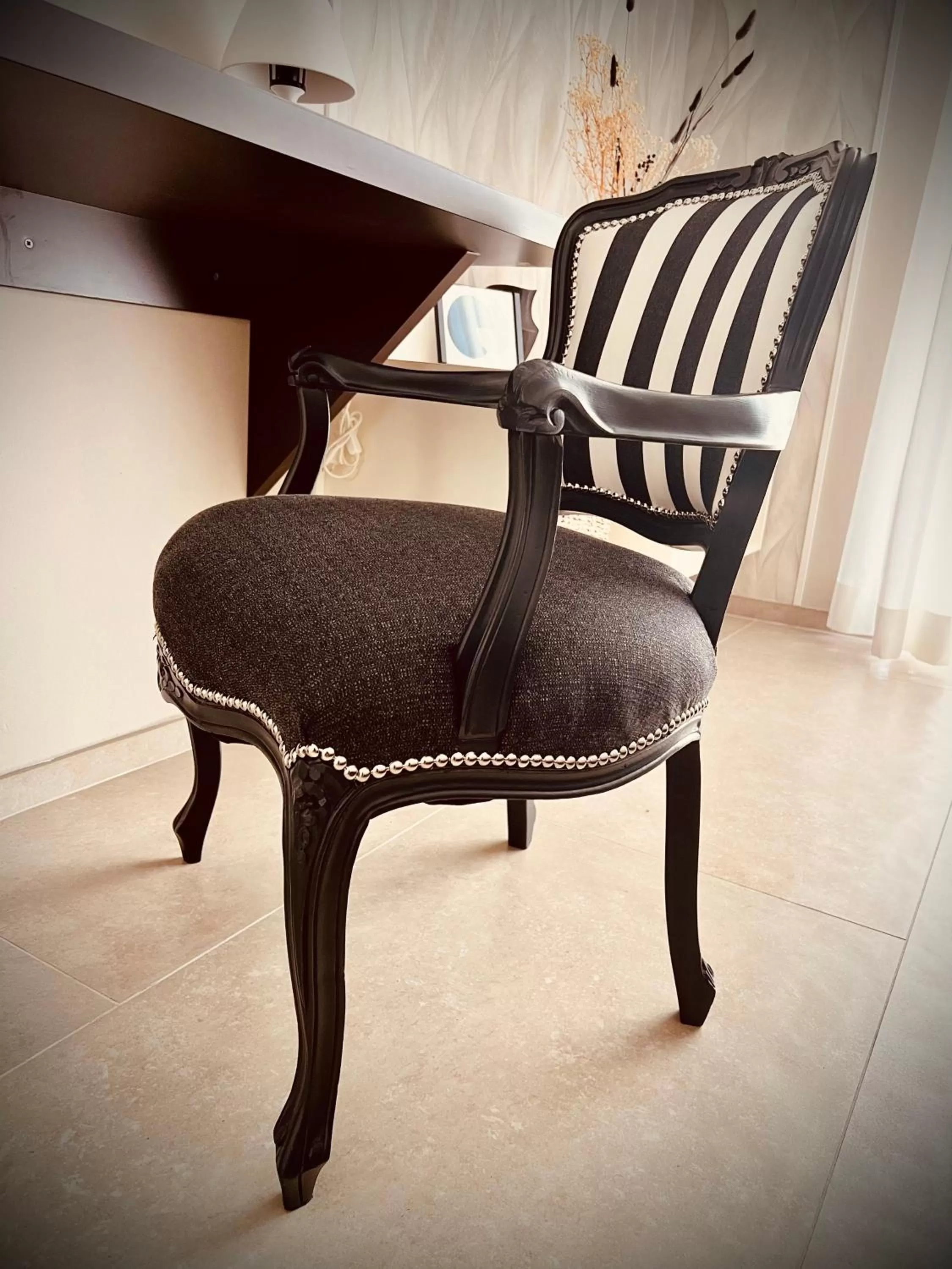 Seating Area in Lucentum