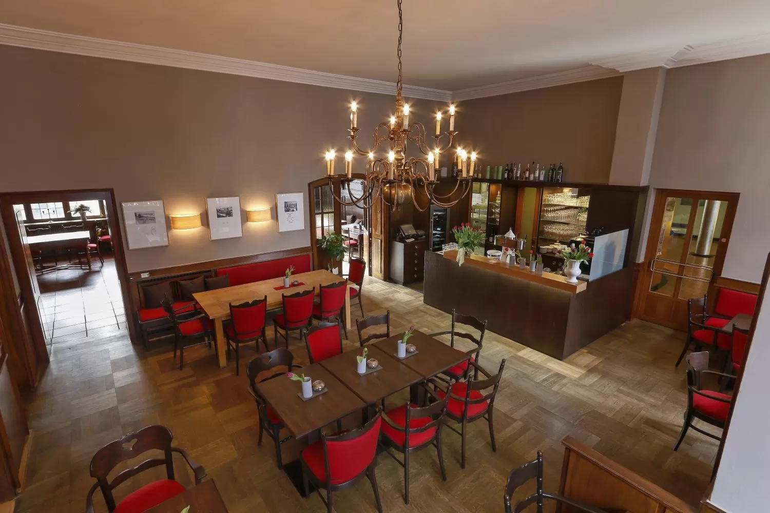 Restaurant/places to eat in Hotel zum Ritter