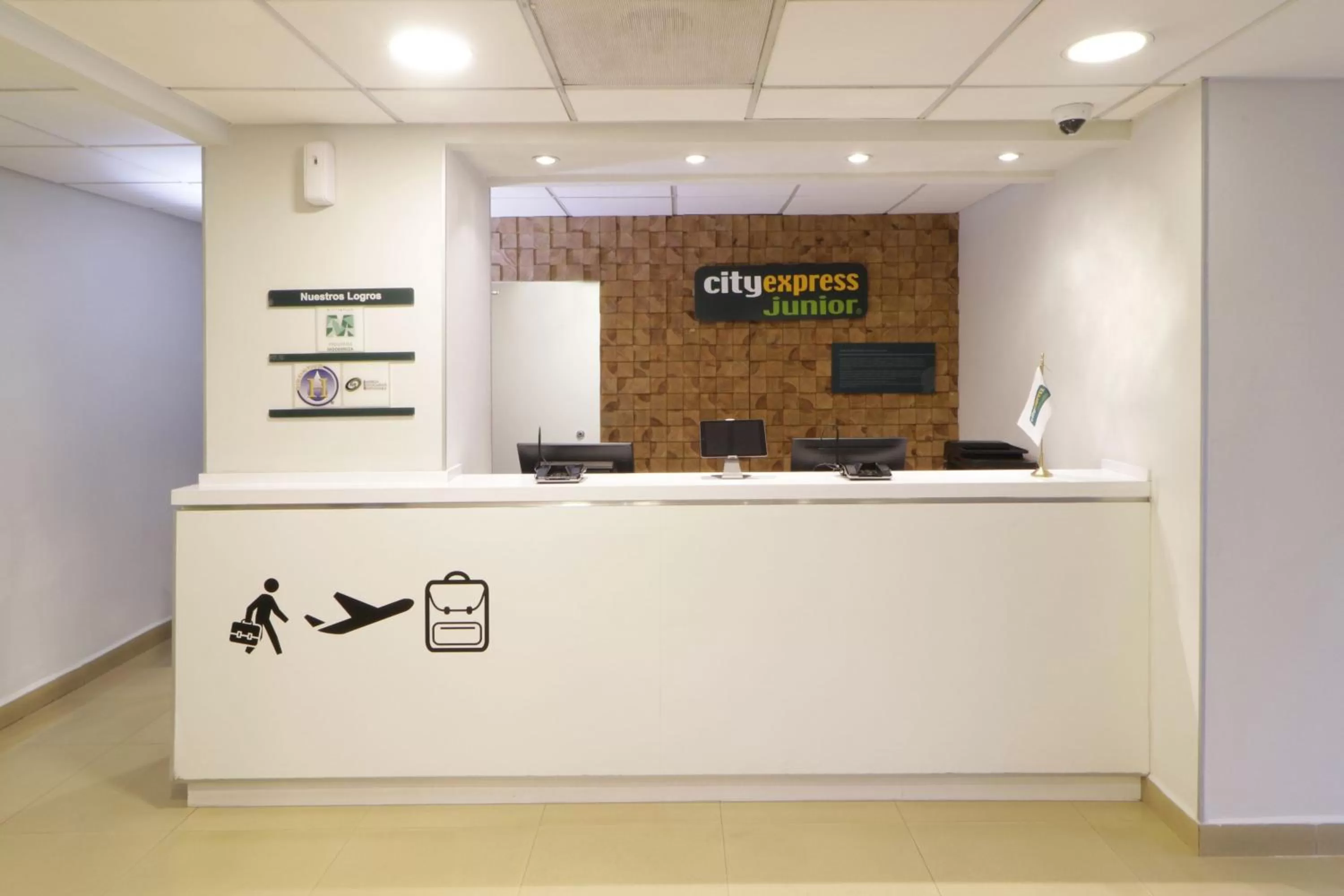 Lobby or reception in City Express Junior by Marriott Toluca Aeropuerto