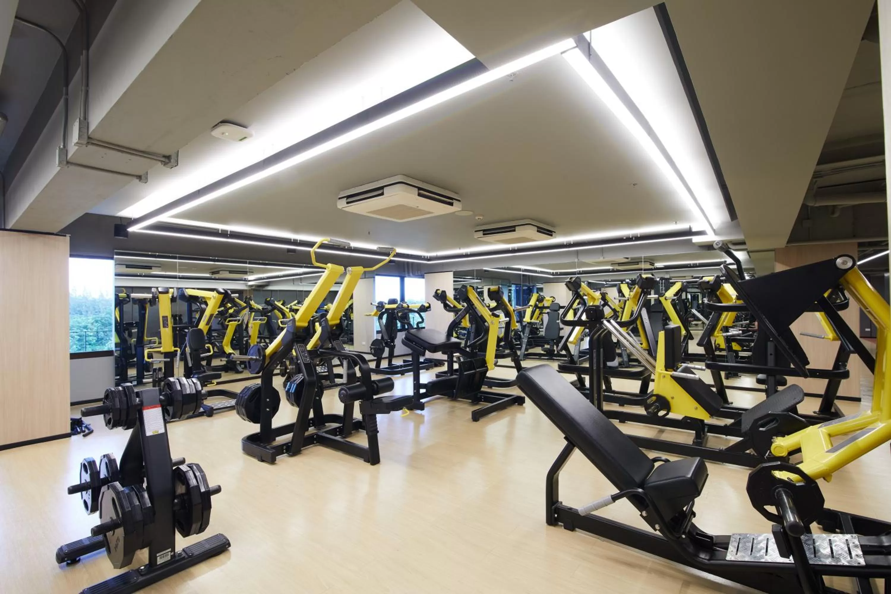 Fitness centre/facilities in Tinidee Hotel Bangkok Golf Club