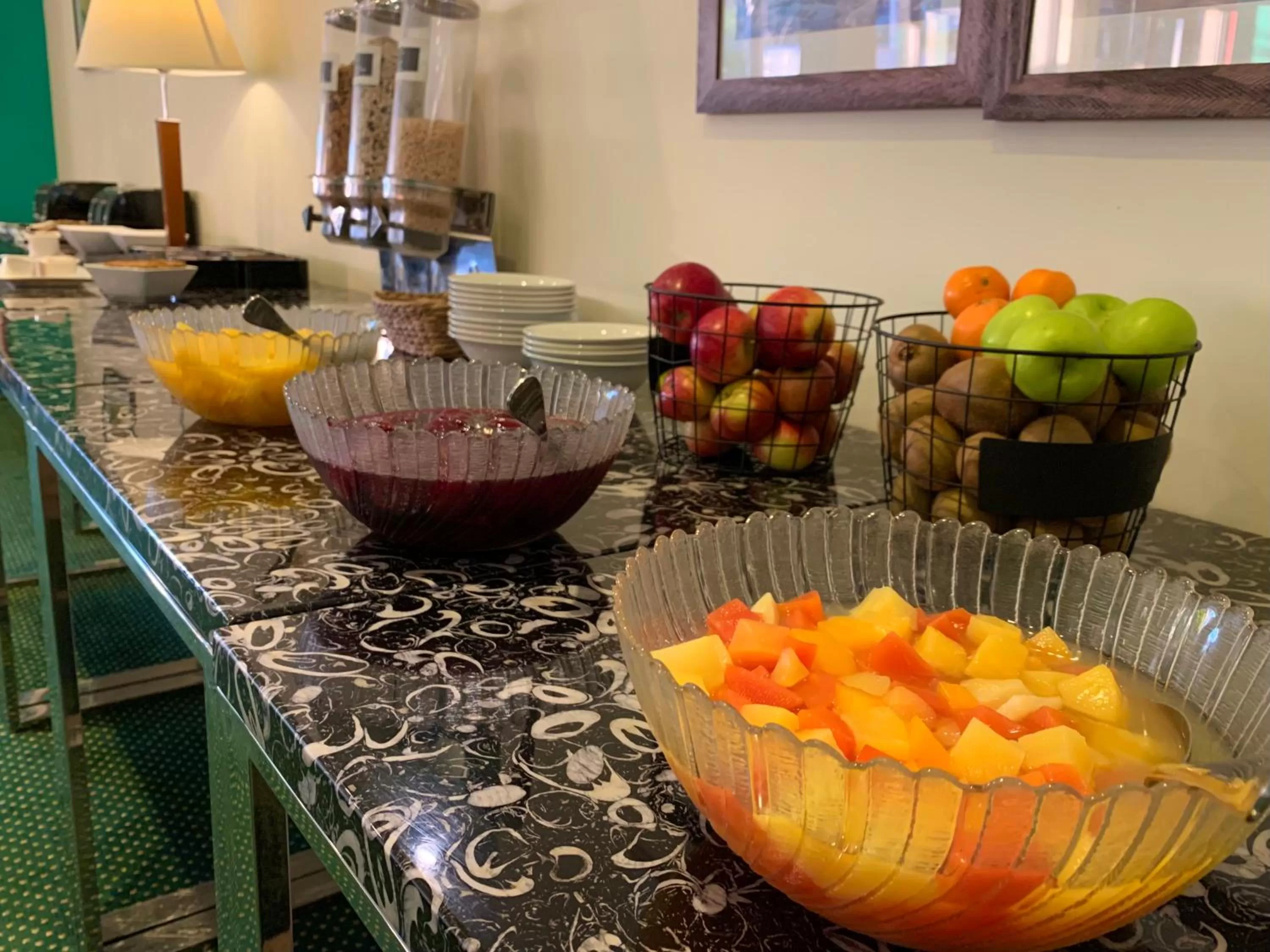 Breakfast in Paihia Pacific Resort Hotel