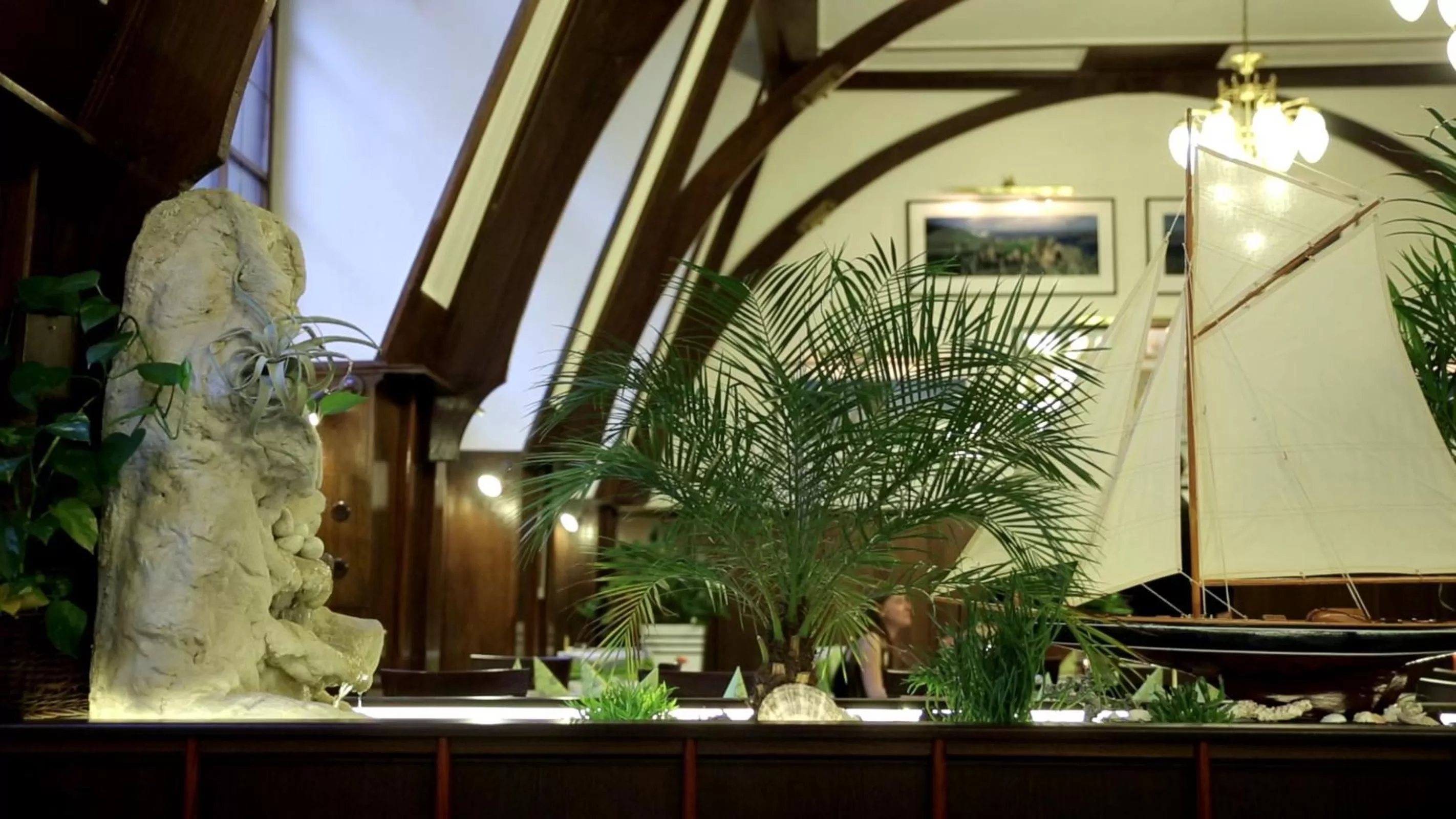 Restaurant/places to eat in Ensana Hotel Pacifik