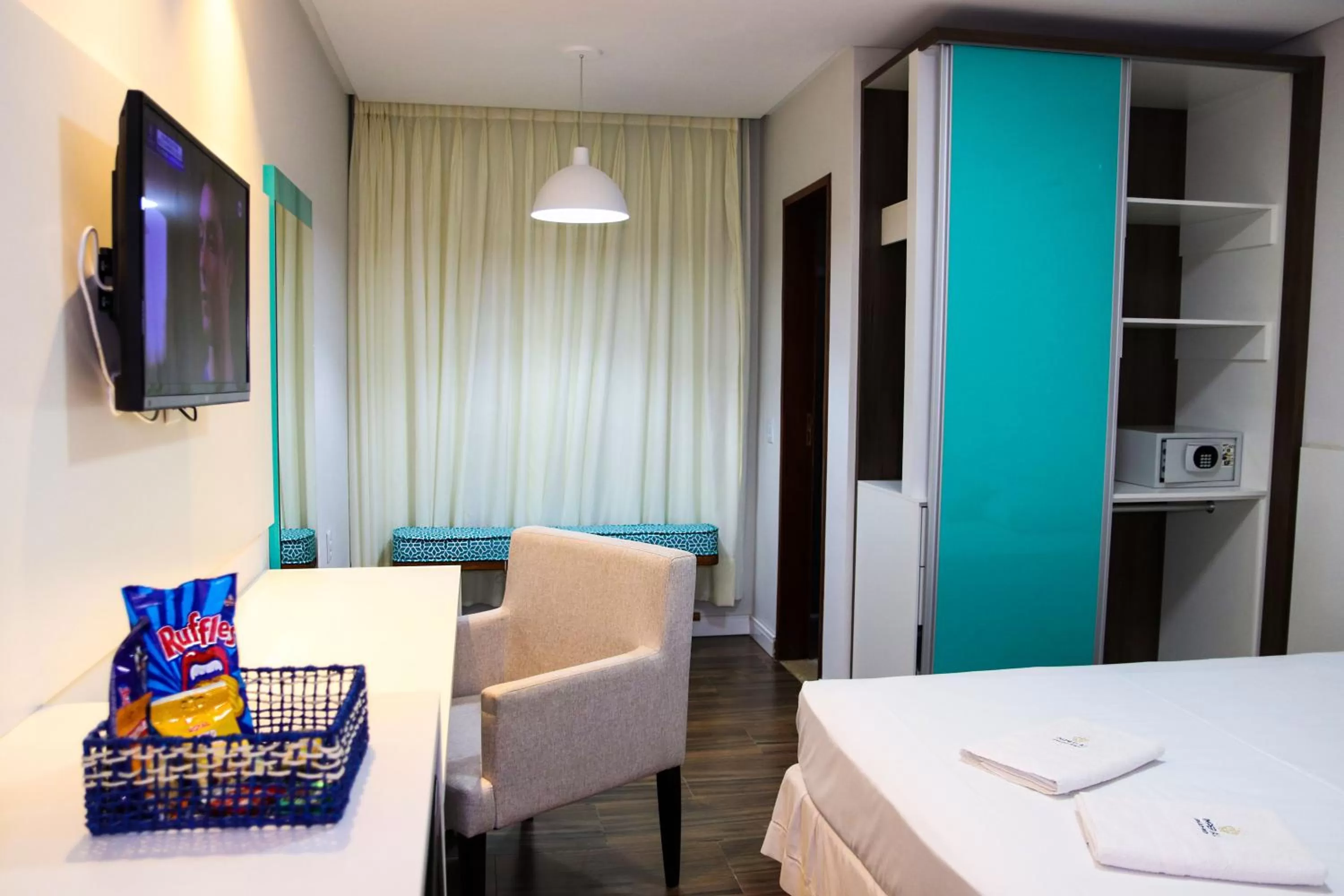 Photo of the whole room, Bed in Imperial Hotel By Nobile