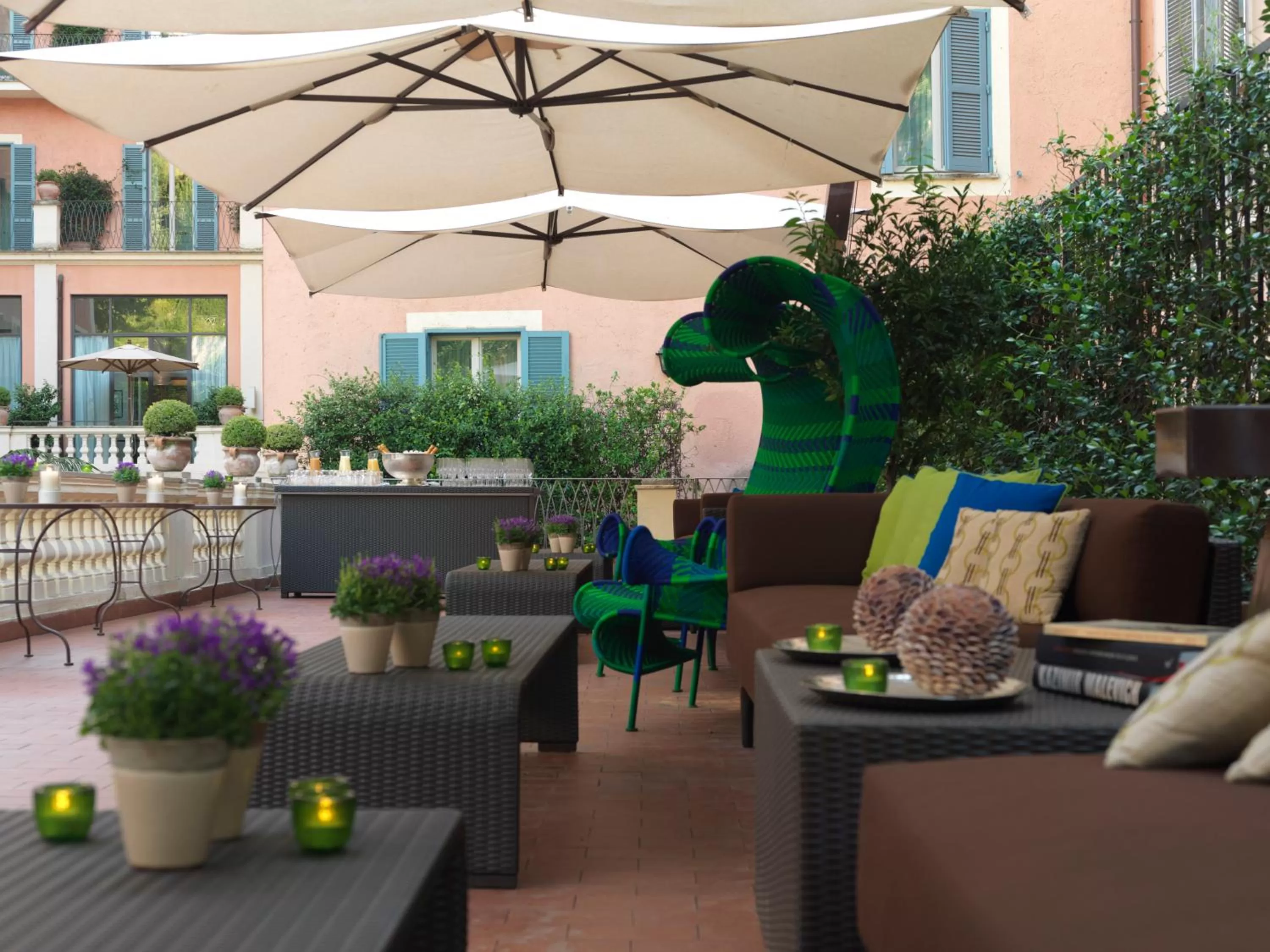 Lounge or bar in Rocco Forte Hotel De Russie