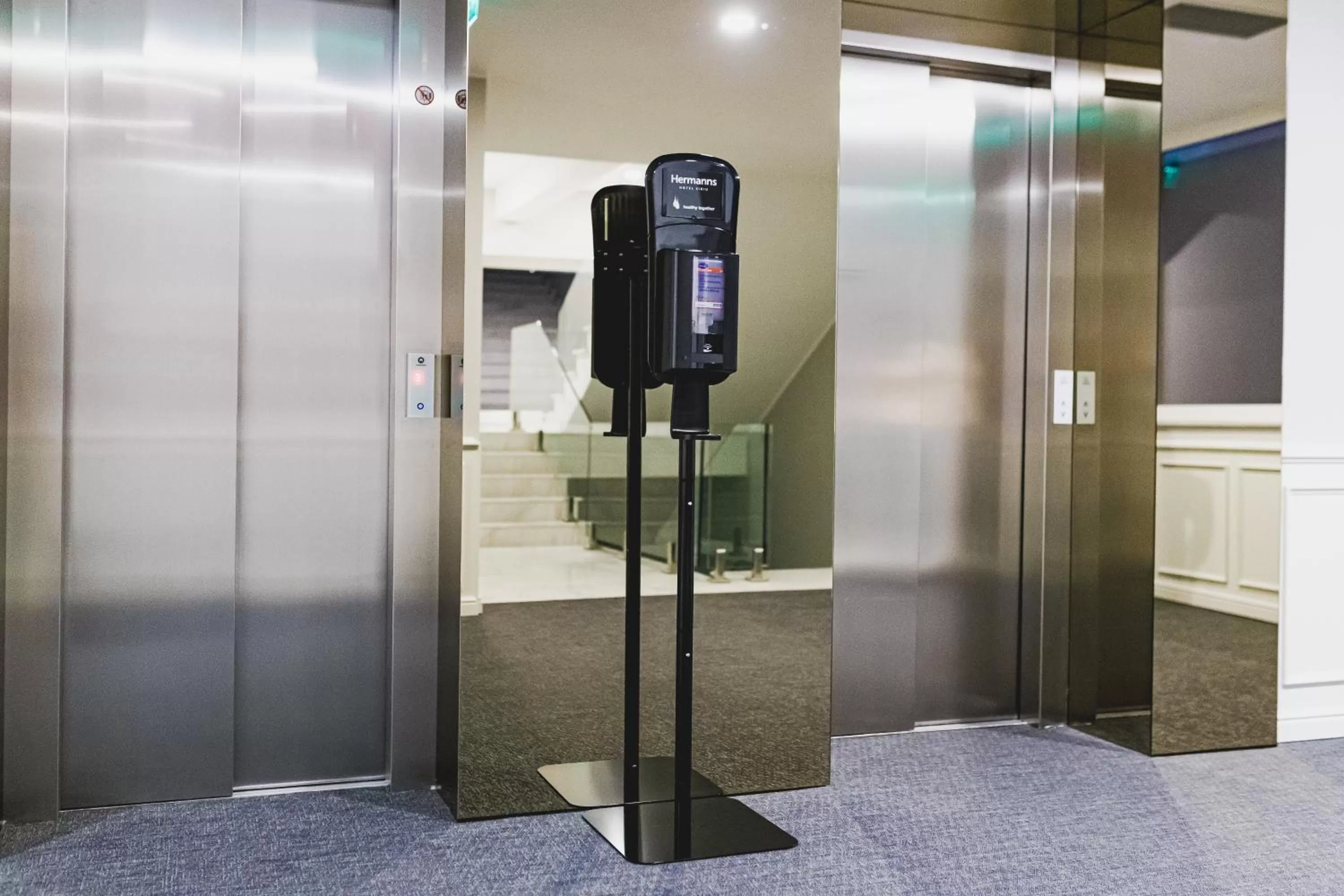 elevator in Hermanns Hotel & Spa Sibiu