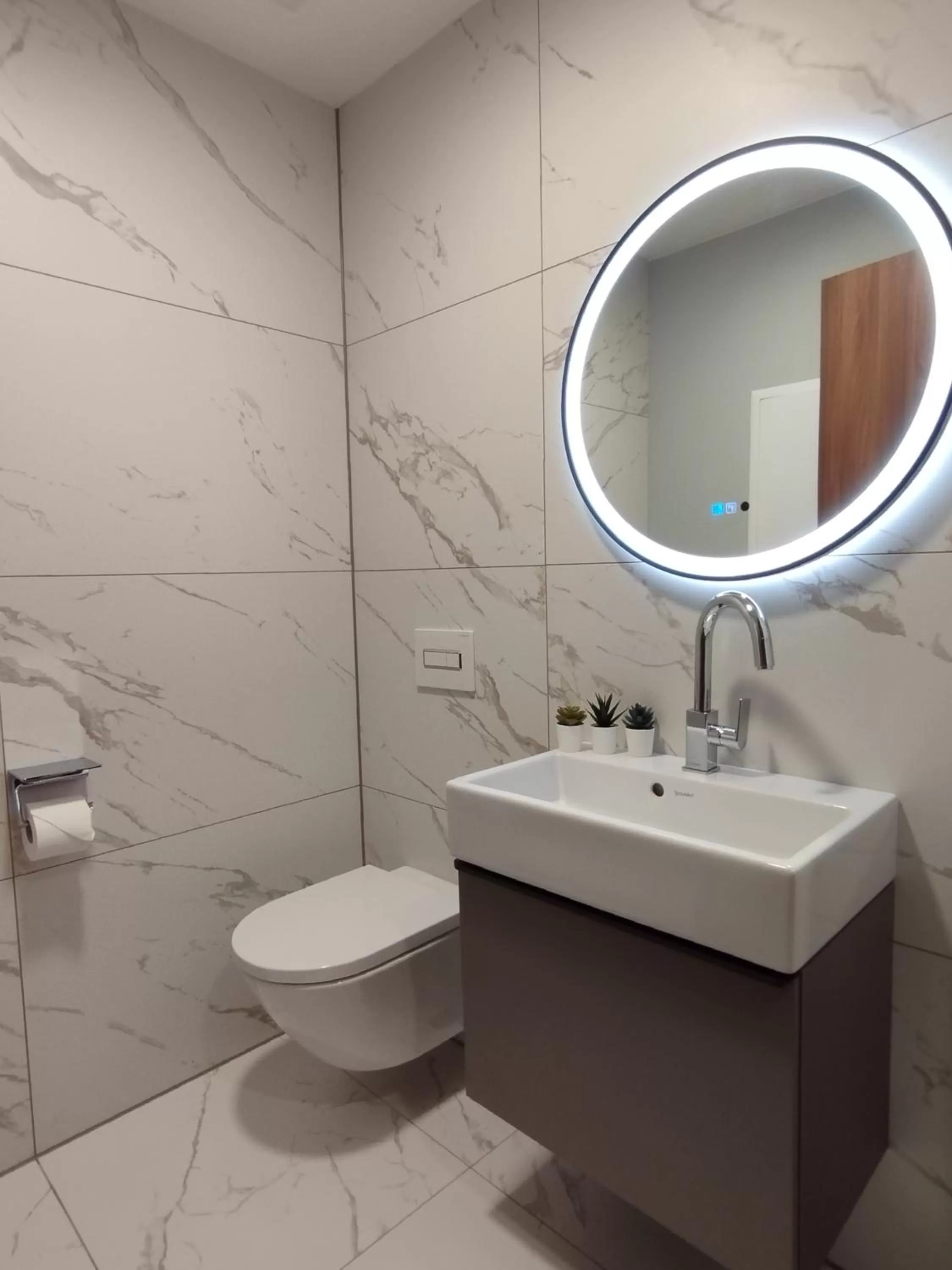 Toilet in Hotel Herzog Georg