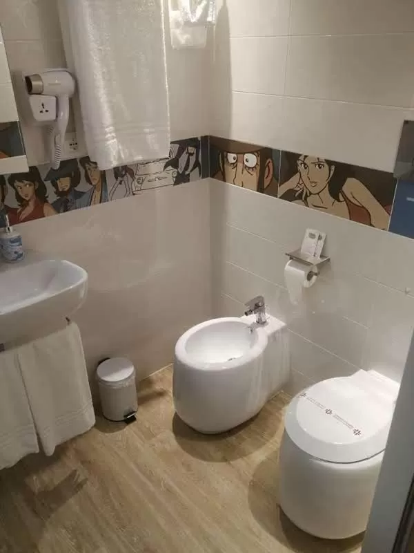 Bathroom in San Francesco Rooms and Apartment with Terrace in Palermo Locazione Turistica