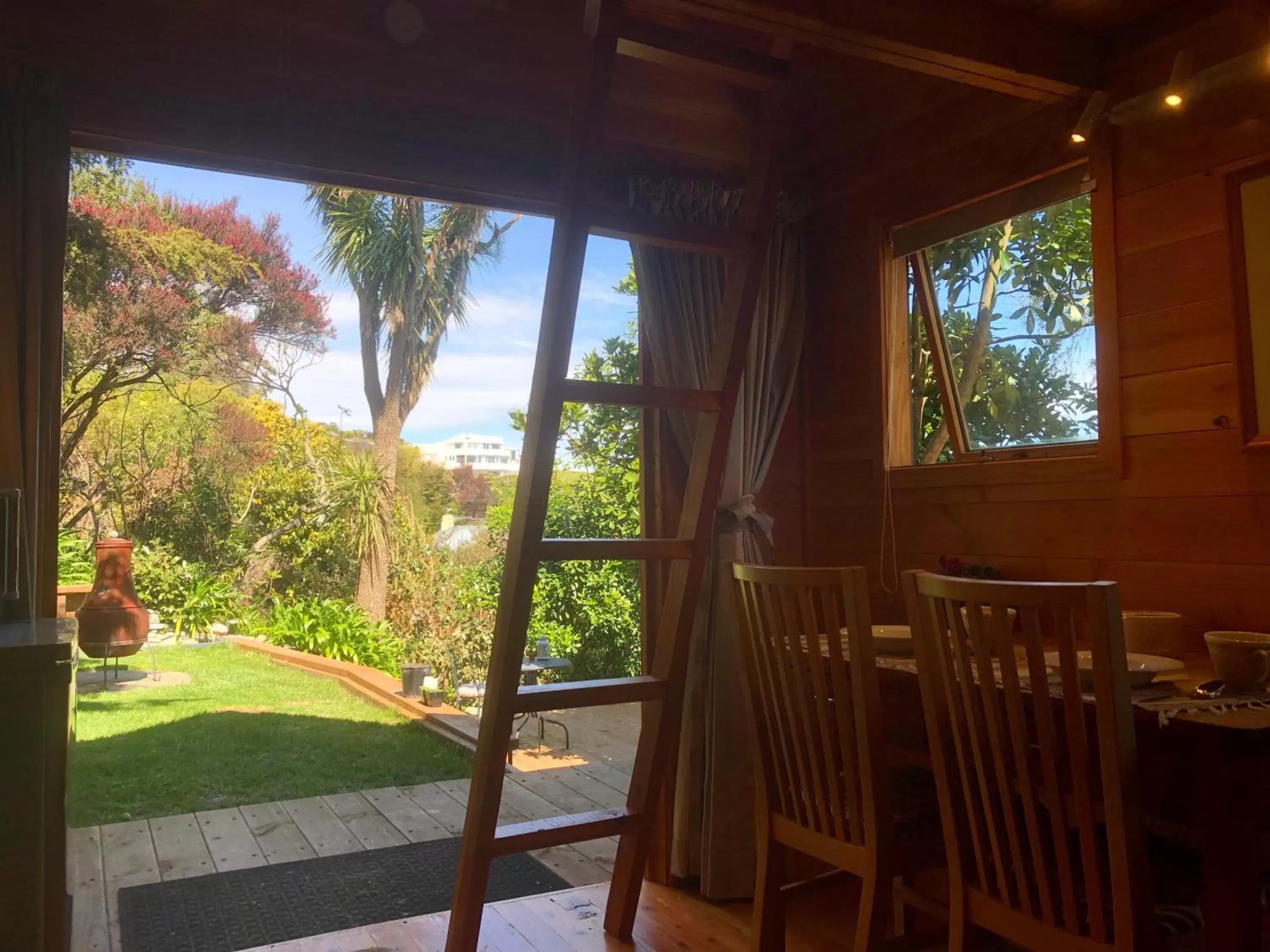 Double Room with Private External Bathroom in Studio & Cabin on Whitby Double Room with Private External Bathroom in Studio & Cabin on Whitby