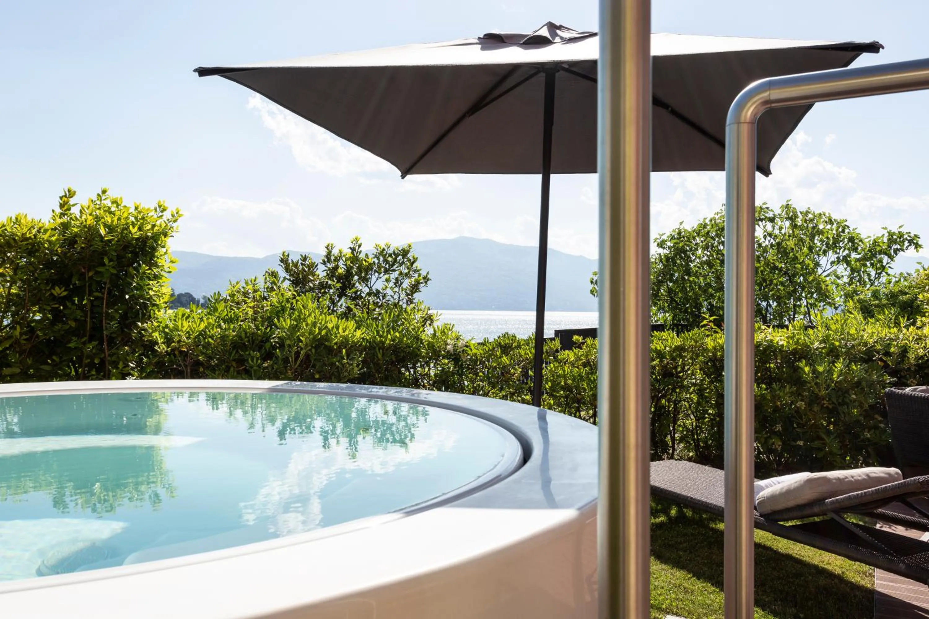 Bedroom in Hotel de Charme Laveno - Luxury all Inclusive