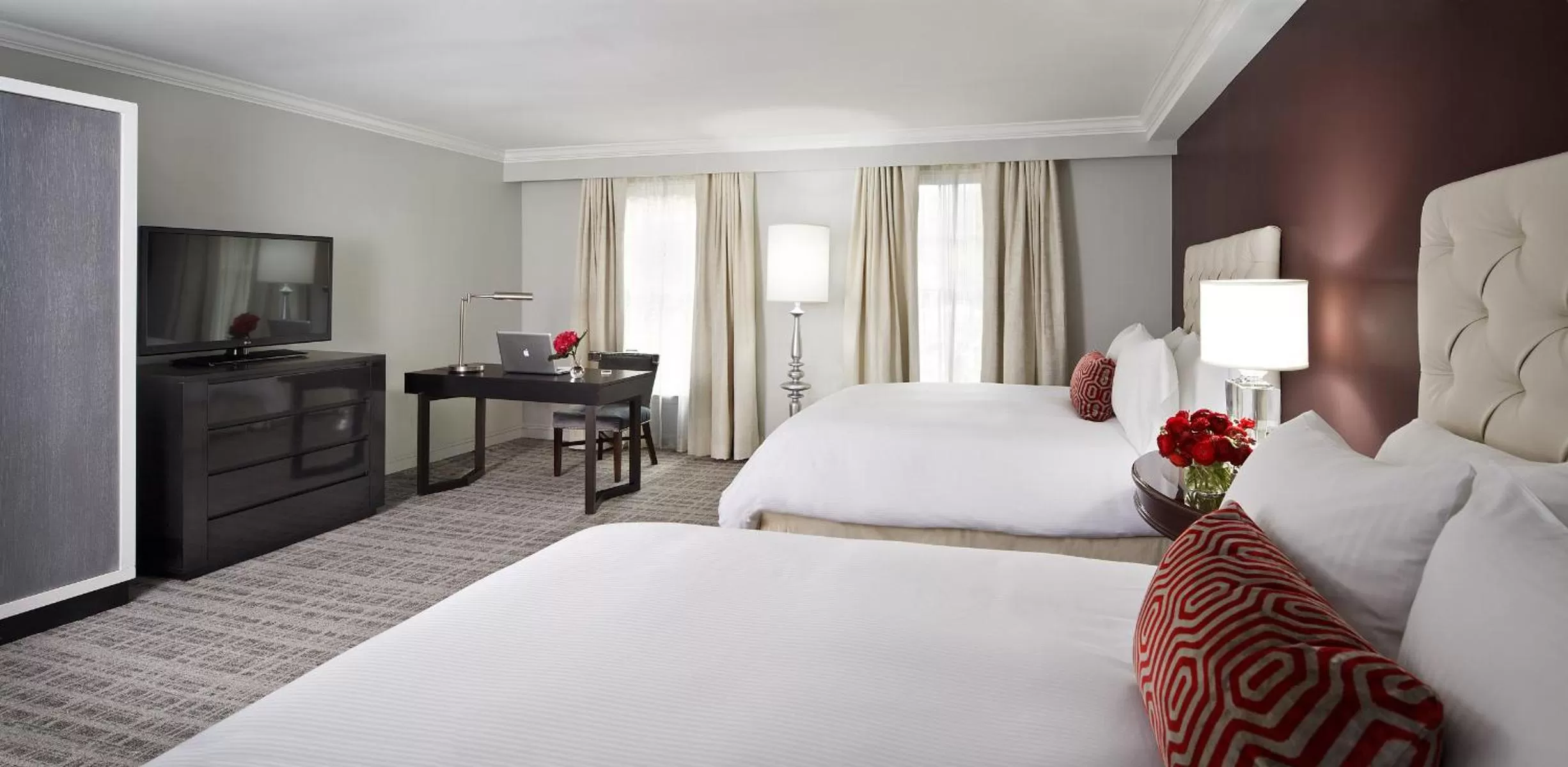 TV and multimedia, Bed in The Graham Georgetown