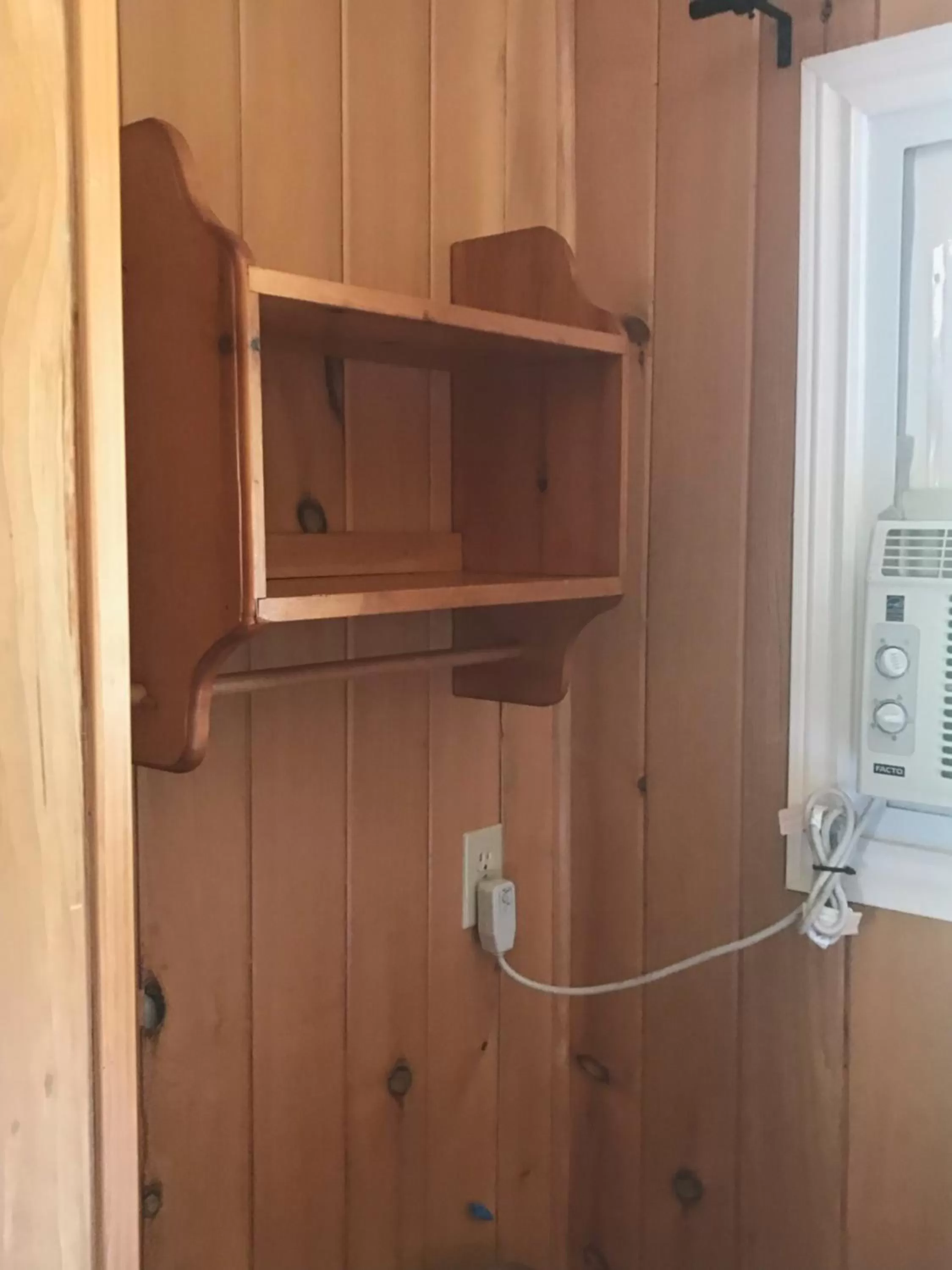 Hush Lodge and Cottages