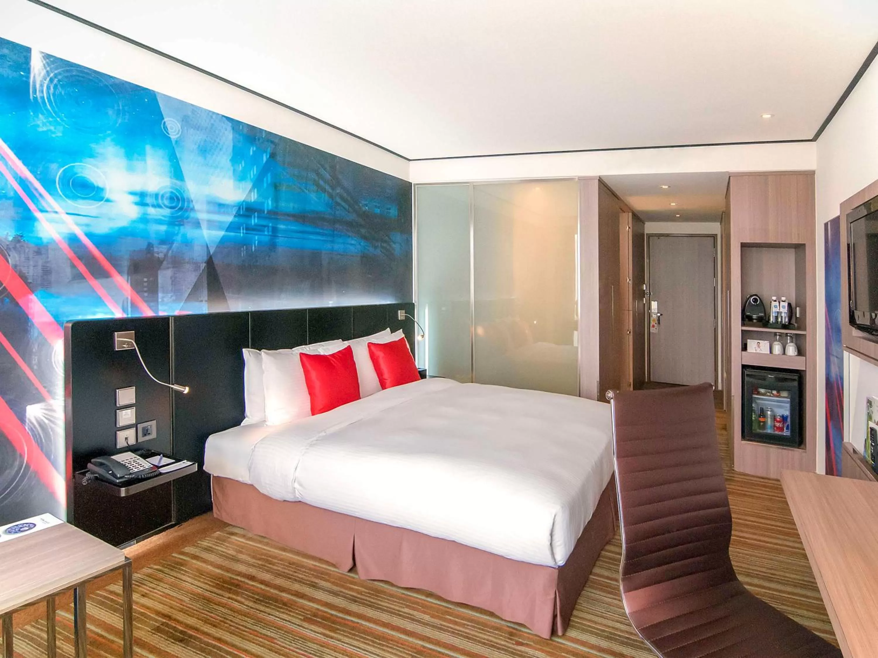 Standard King Room in Hyatt Regency Taoyuan International Airport