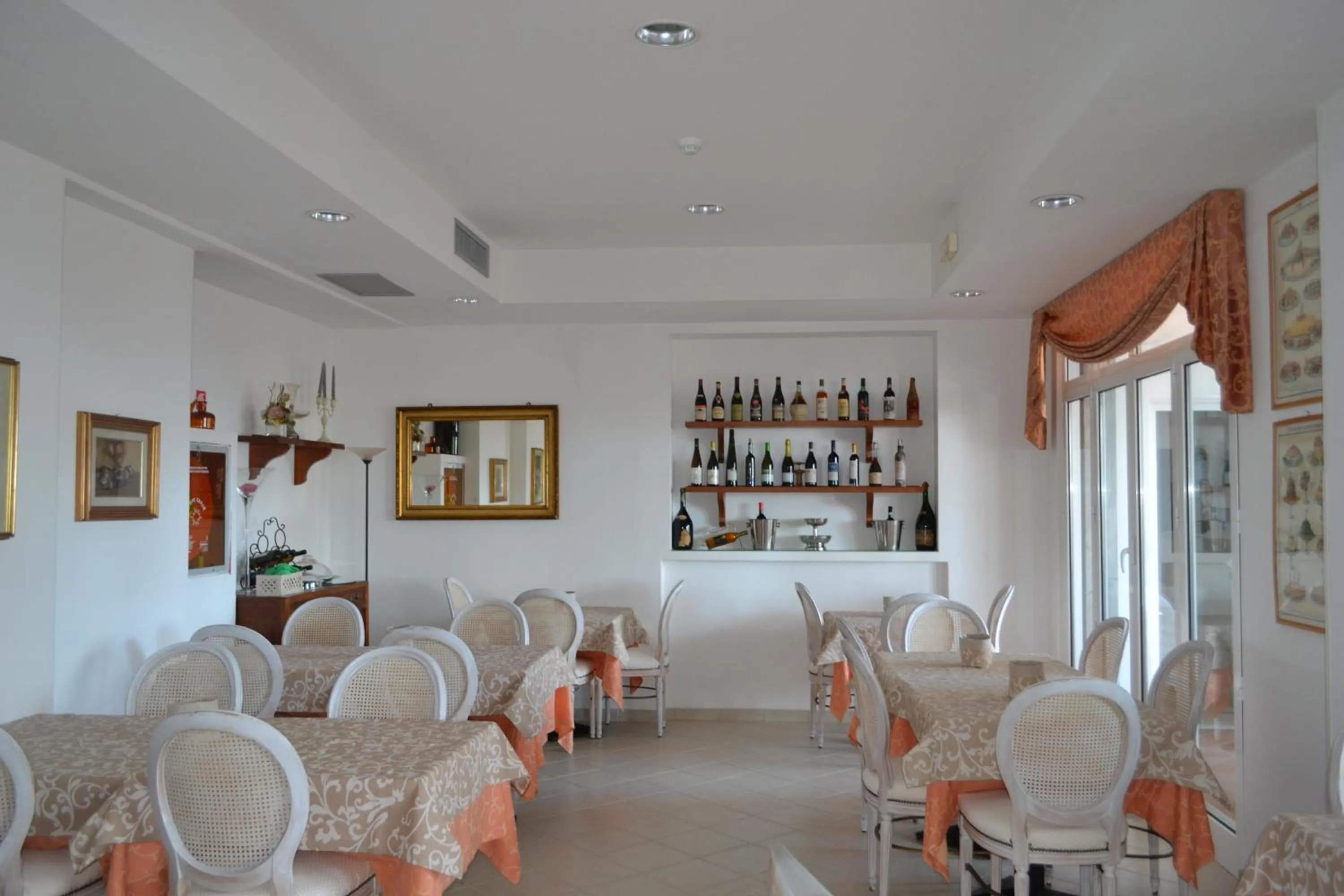 Lounge or bar in Hotel Noris