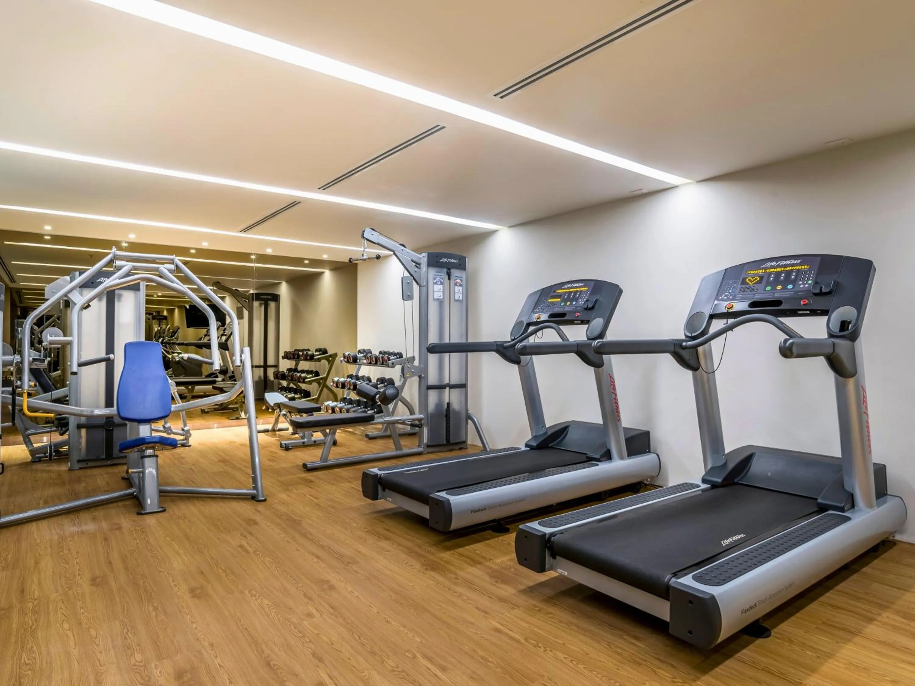 Fitness centre/facilities in Novotel Phuket City Phokeethra