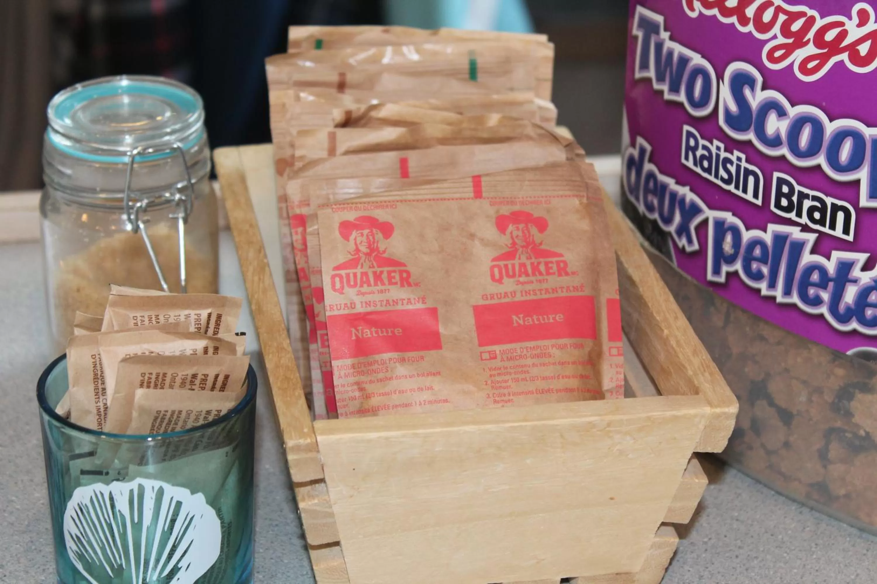 Continental breakfast in Leisure Inn