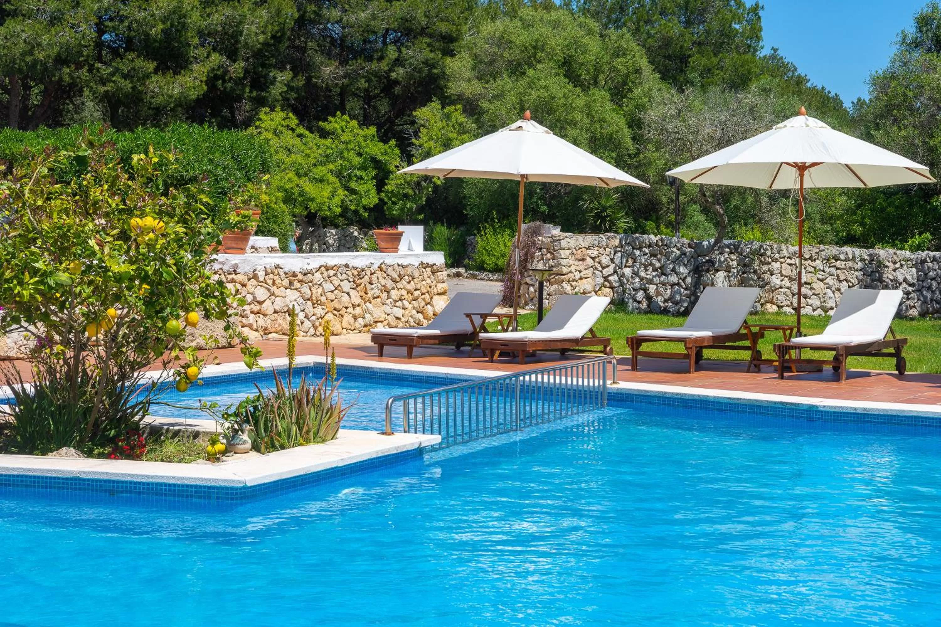 Swimming Pool in Agroturismo Binissafullet Vell