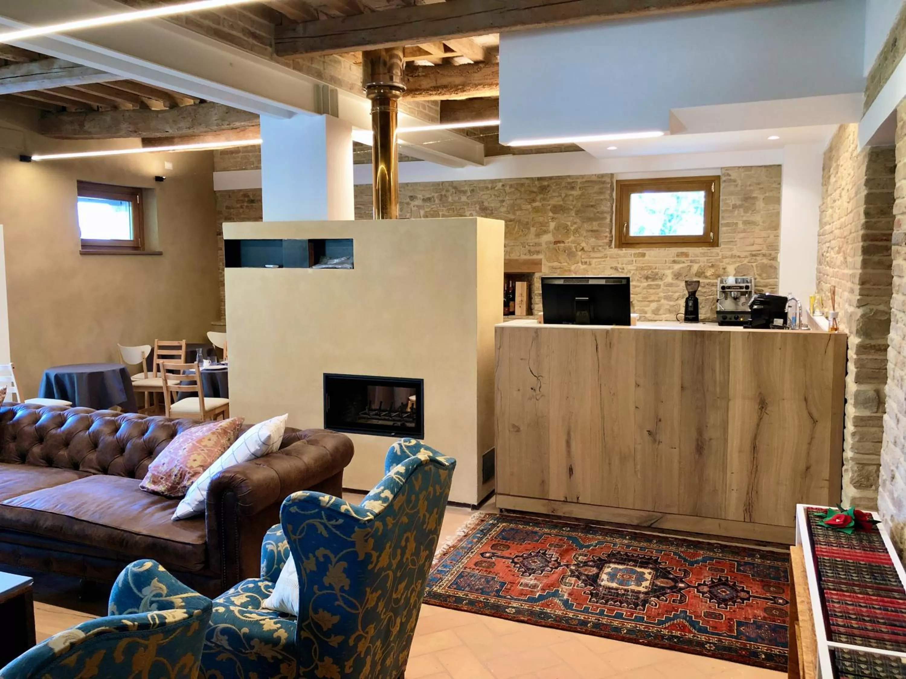 Communal lounge/ TV room, Lobby/Reception in Dai Ventu