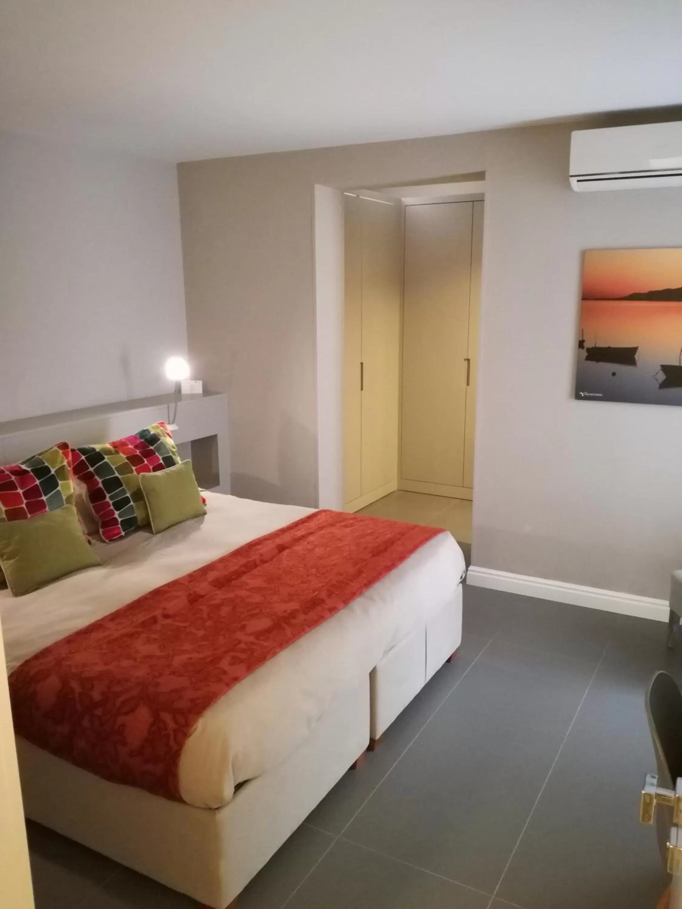 Photo of the whole room, Bed in Viacolvento