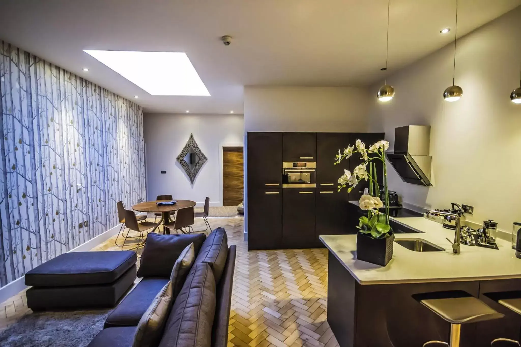 The Halston Carlisle The Halston Carlisle