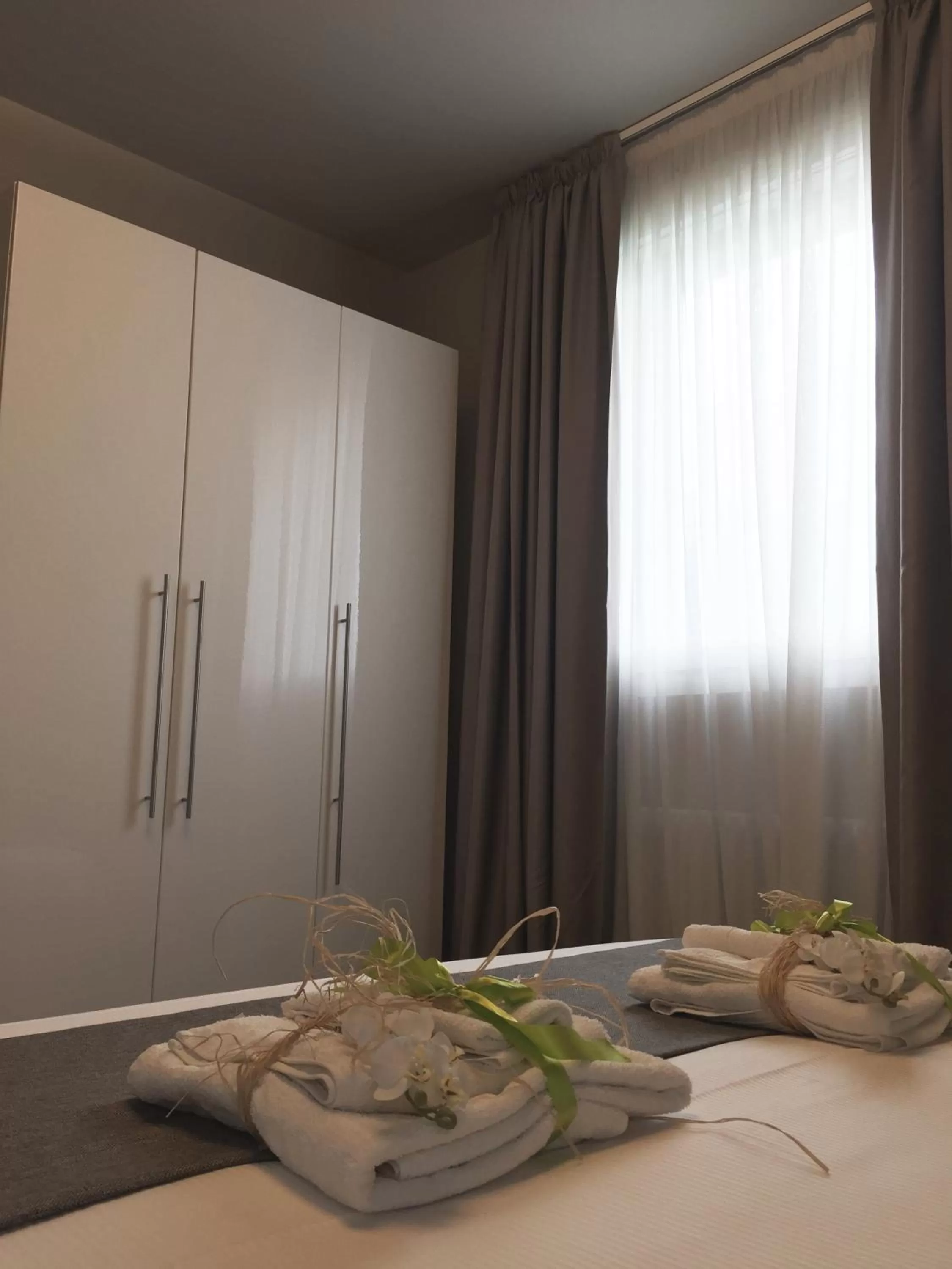 Photo of the whole room, Bed in Art B&B Design