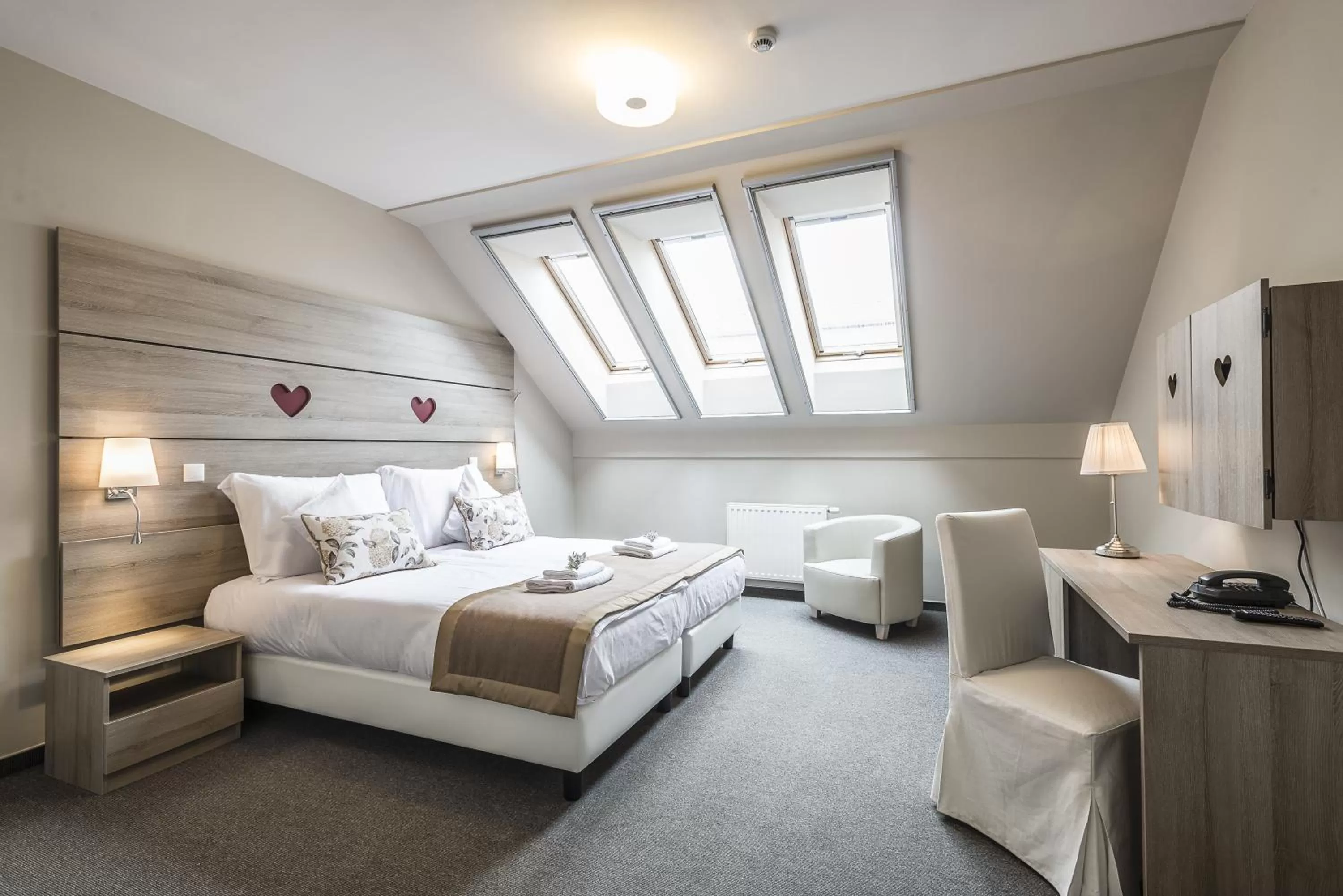 Photo of the whole room, Bed in Levendula Hotel