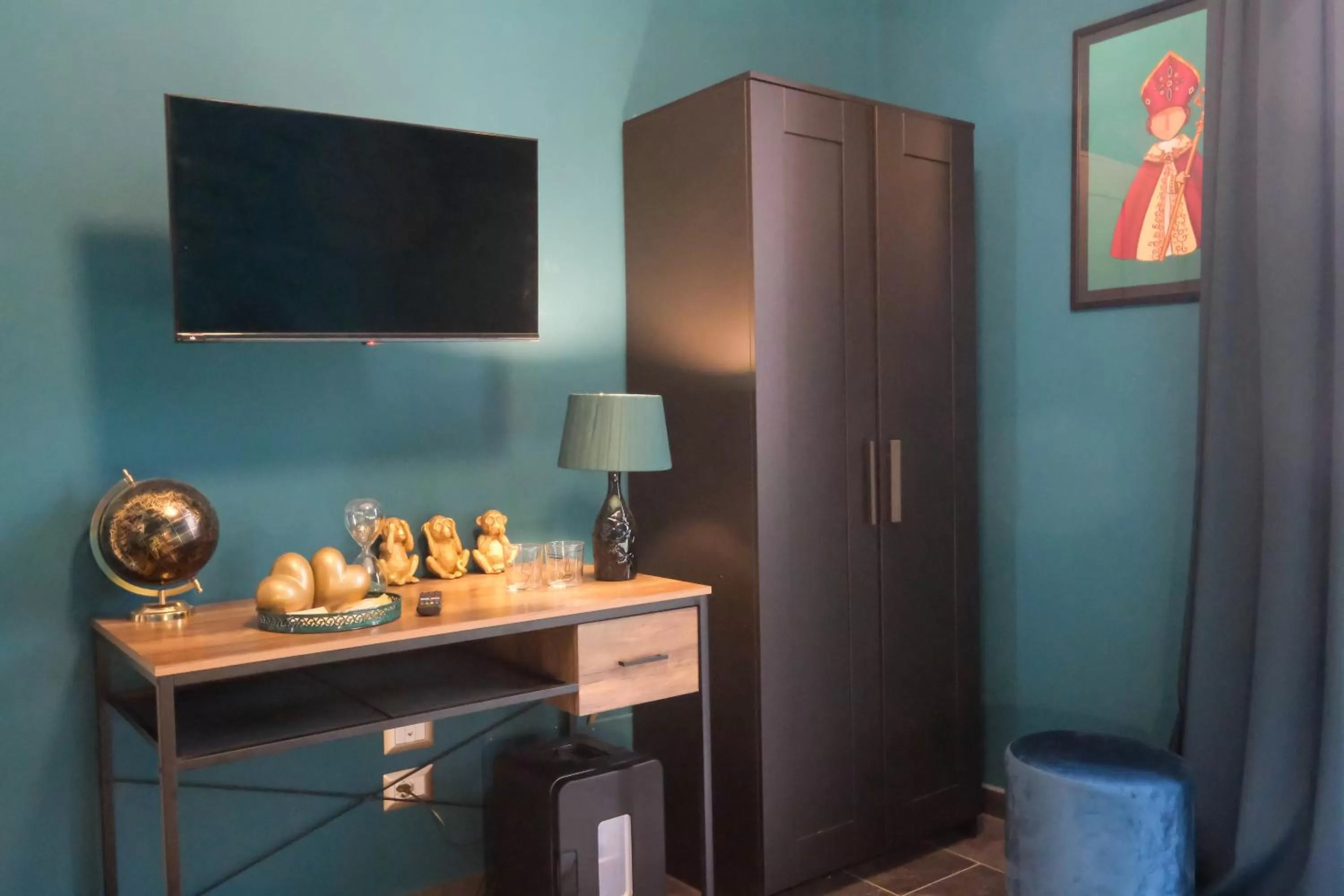 TV and multimedia in LH51 Rooms