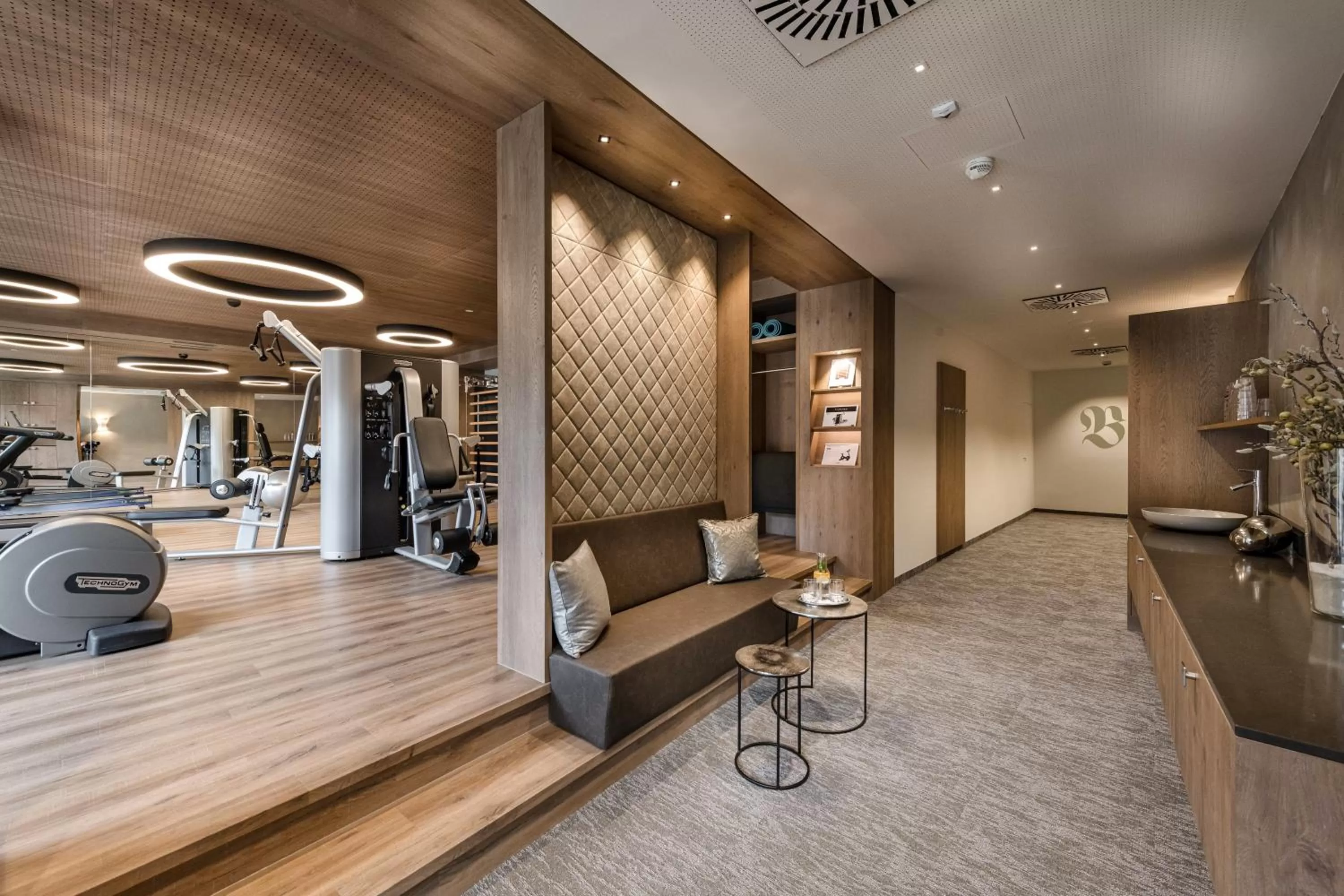 Property building in Hotel Bismarck