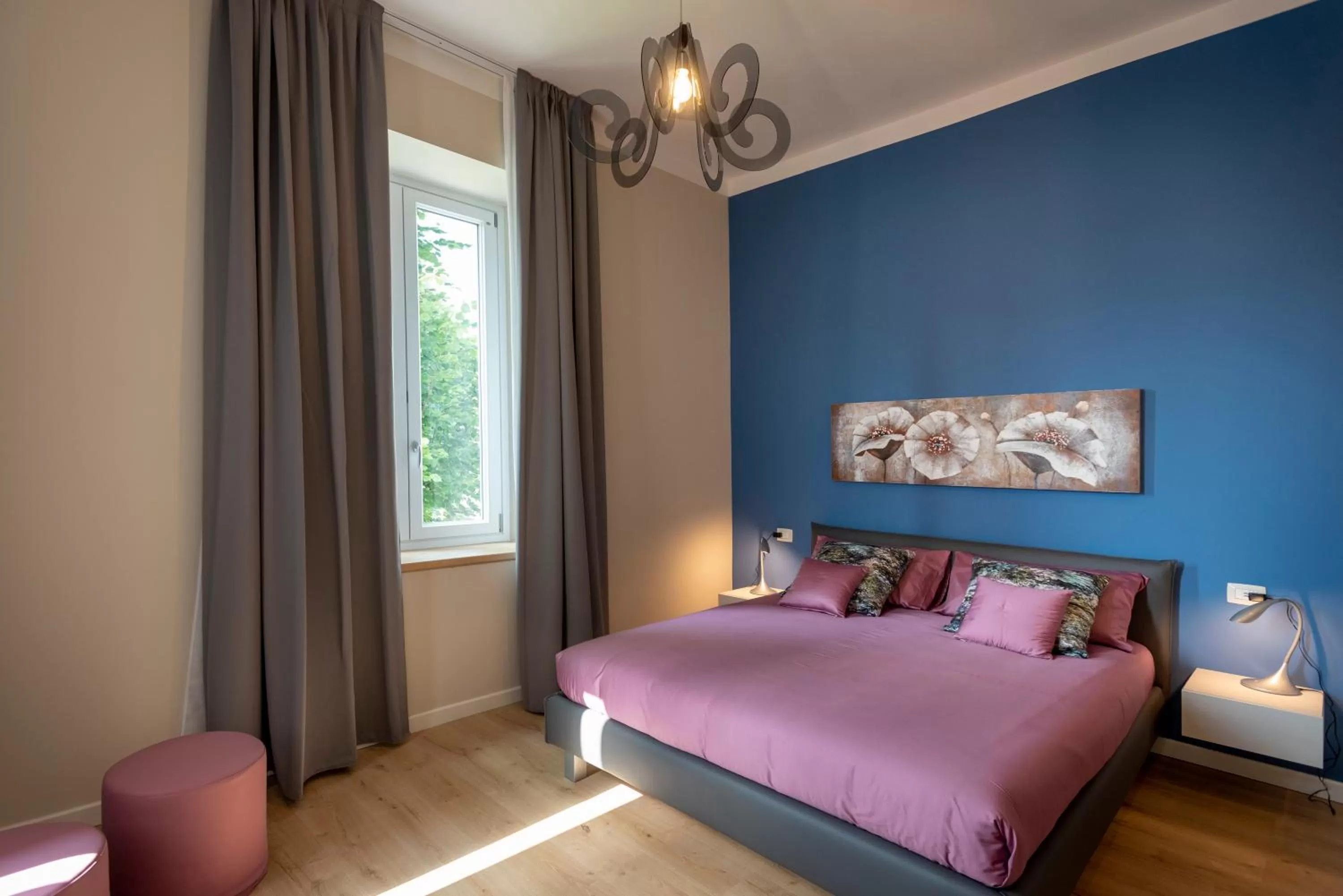 Large Double Room - single occupancy in VILLA BERNASCONI