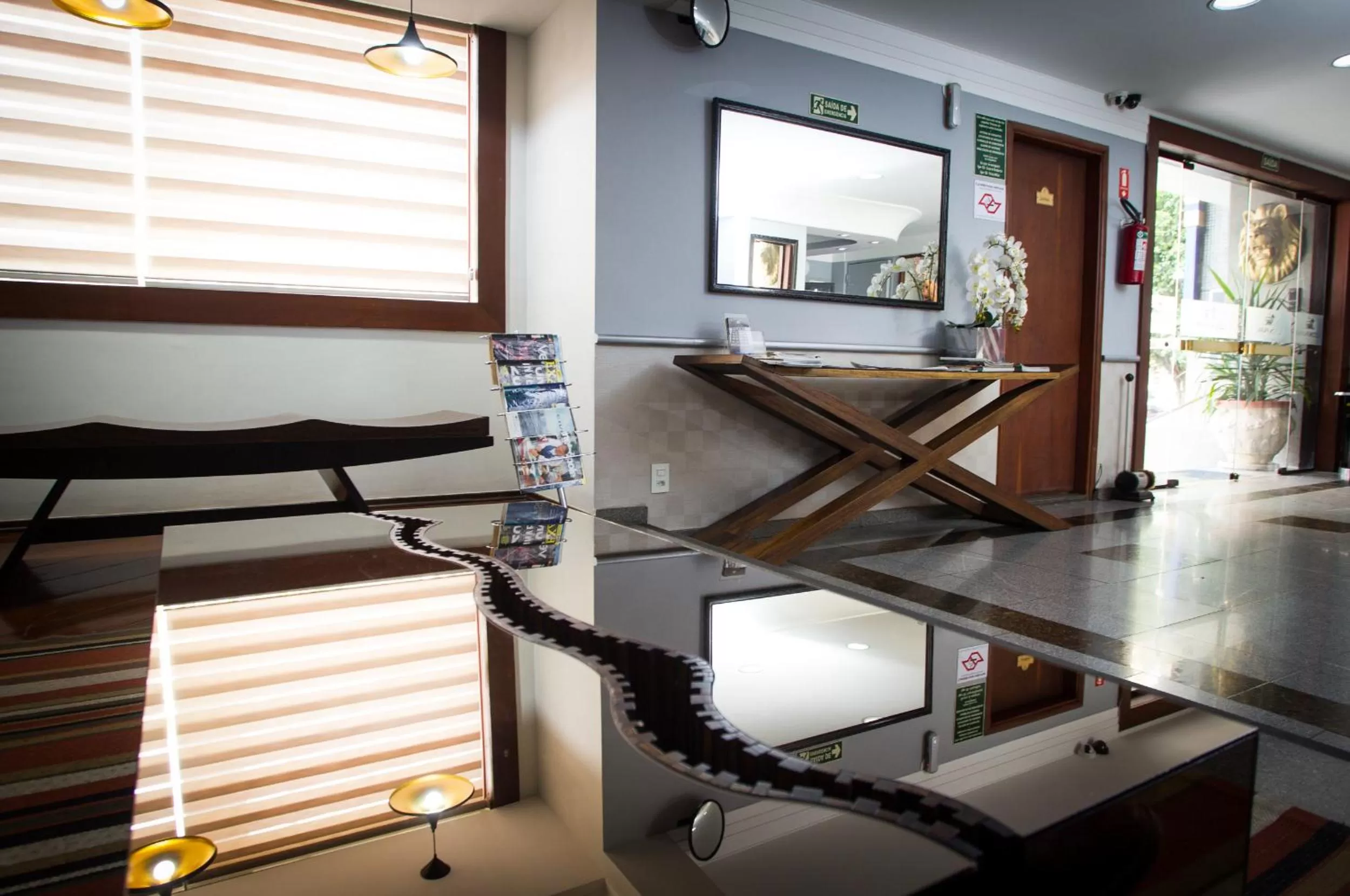 Property building in LEON PARK HOTEL e CONVENÇÕES - Melhor Custo Benefício