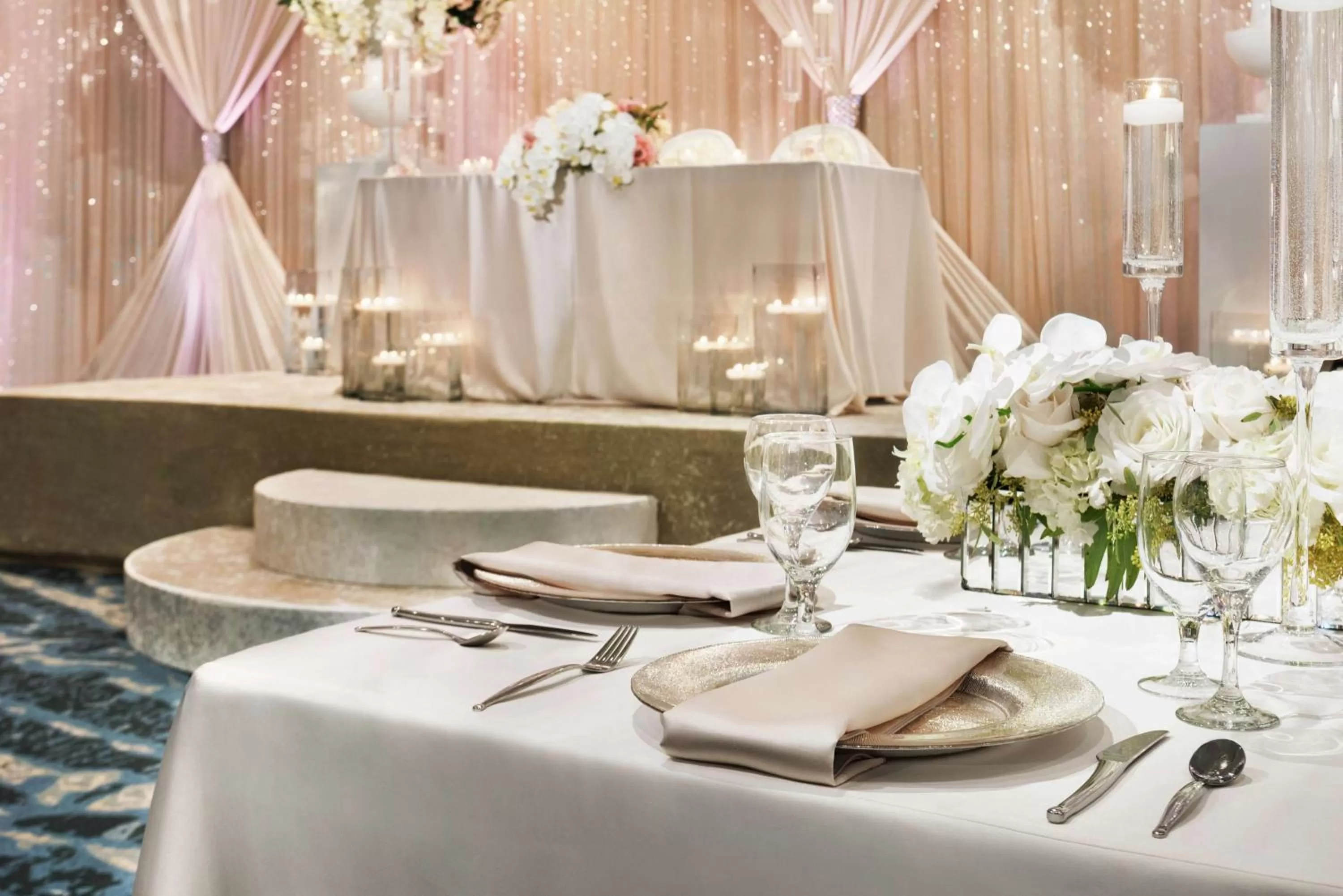 Meeting/conference room in DoubleTree by Hilton Chicago Magnificent Mile