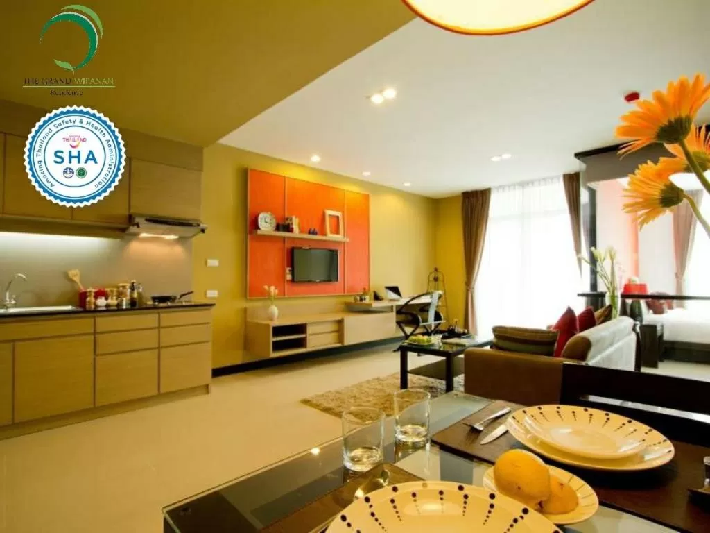 Kitchen or kitchenette in The Grand Wipanan Residence