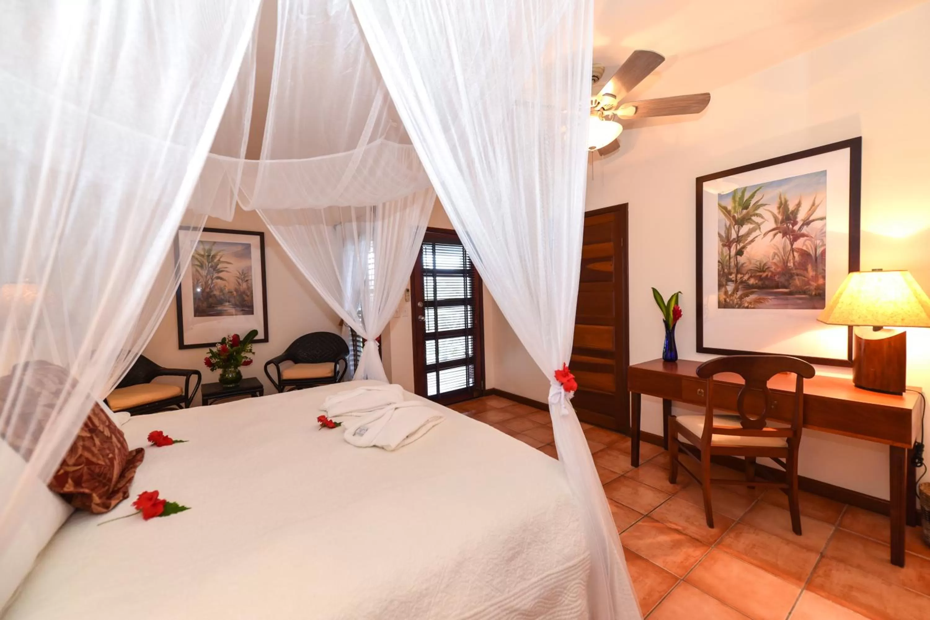 Bedroom, Bed in Victoria House Resort & Spa