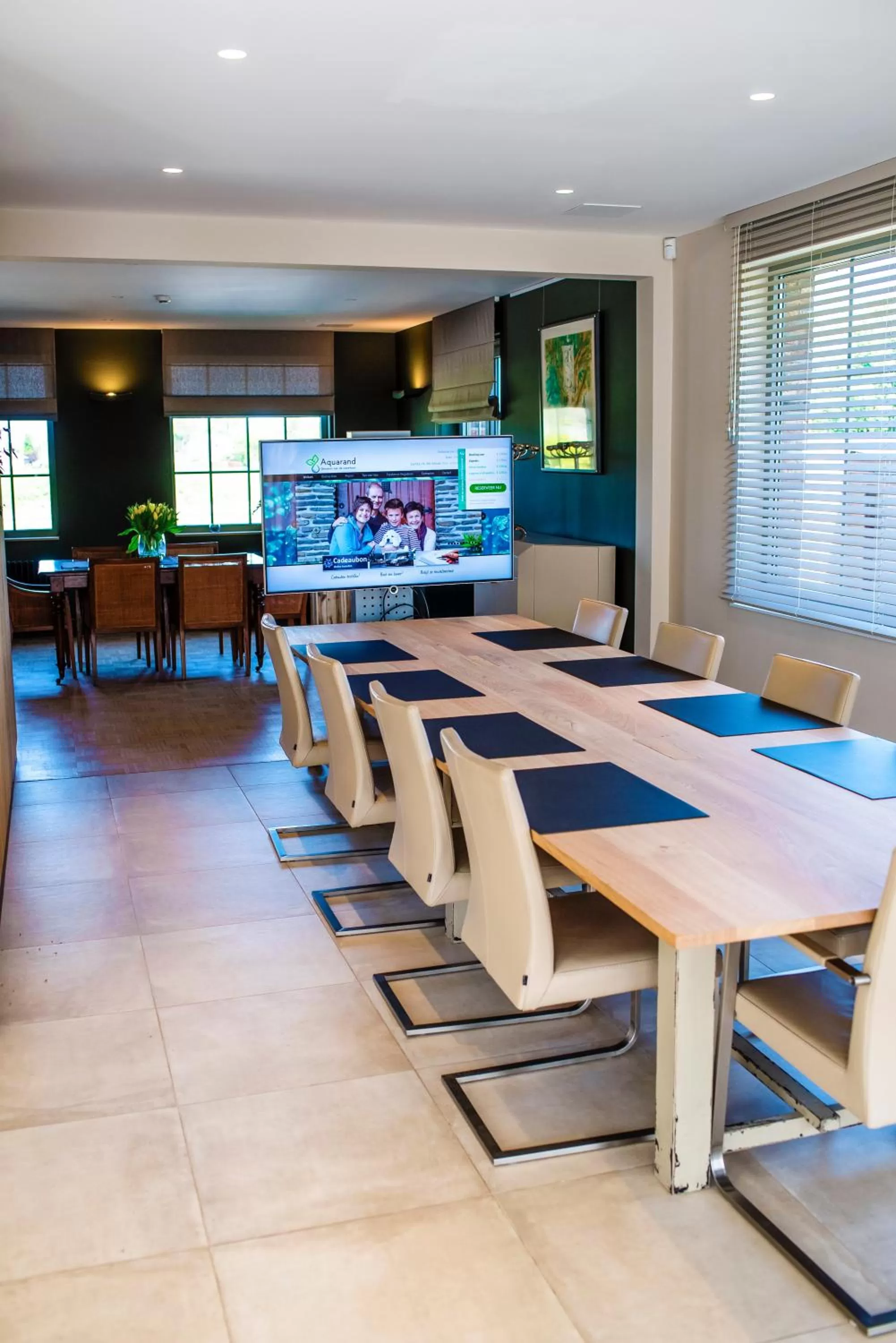 Meeting/conference room, Restaurant/Places to Eat in Aquarand