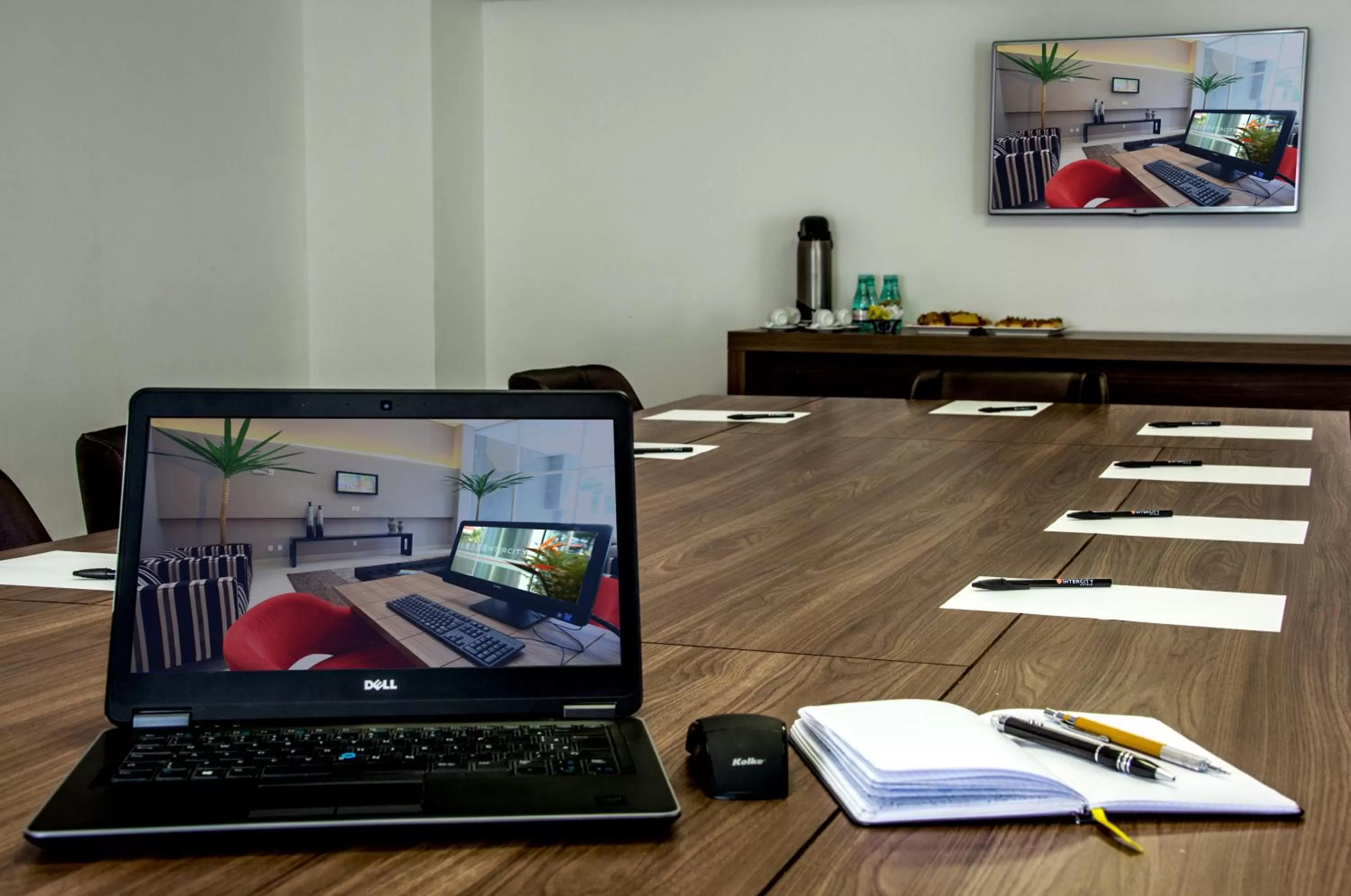 Meeting/conference room in BH Raja Hotel