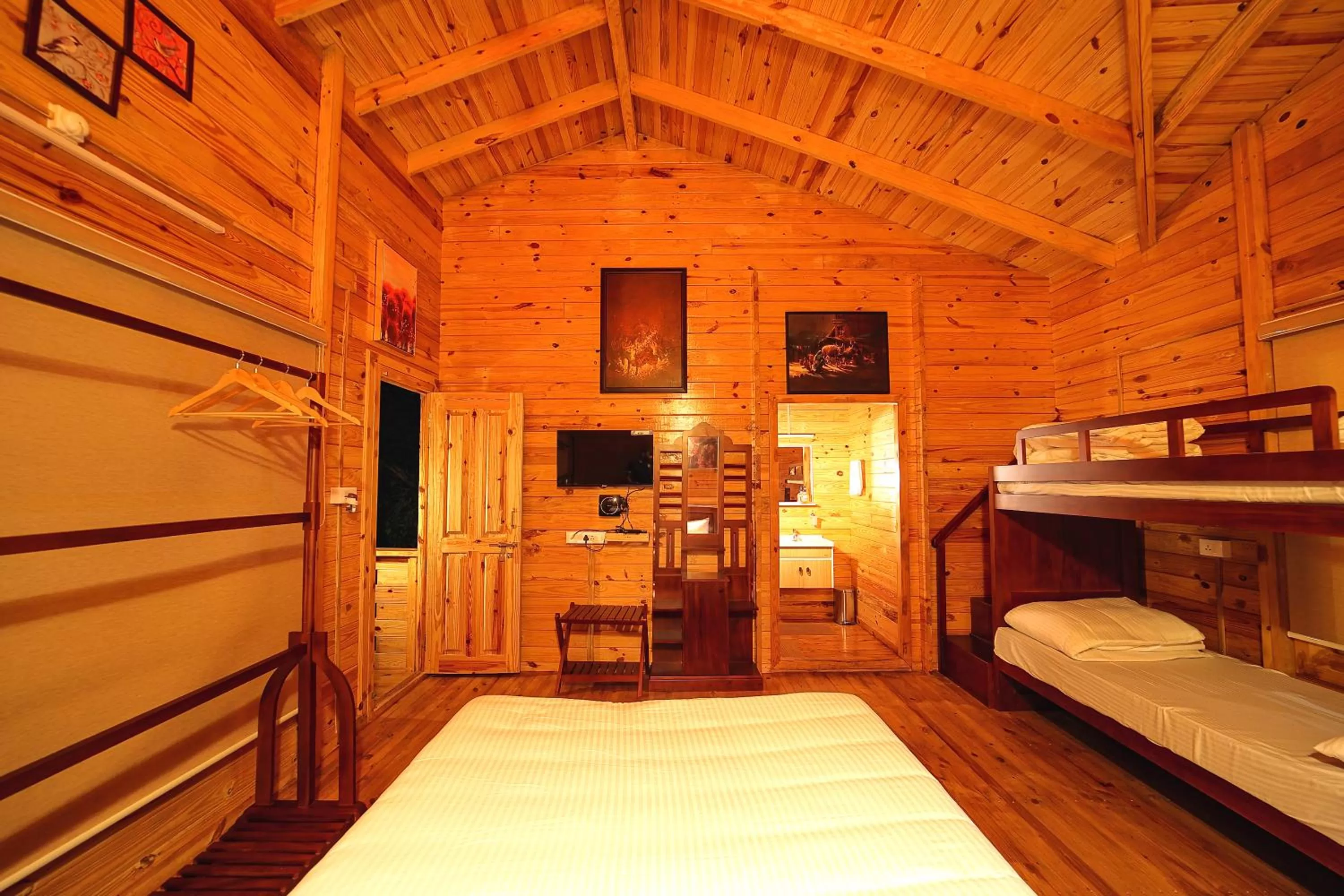 Bunk Bed in Woodrose Resort