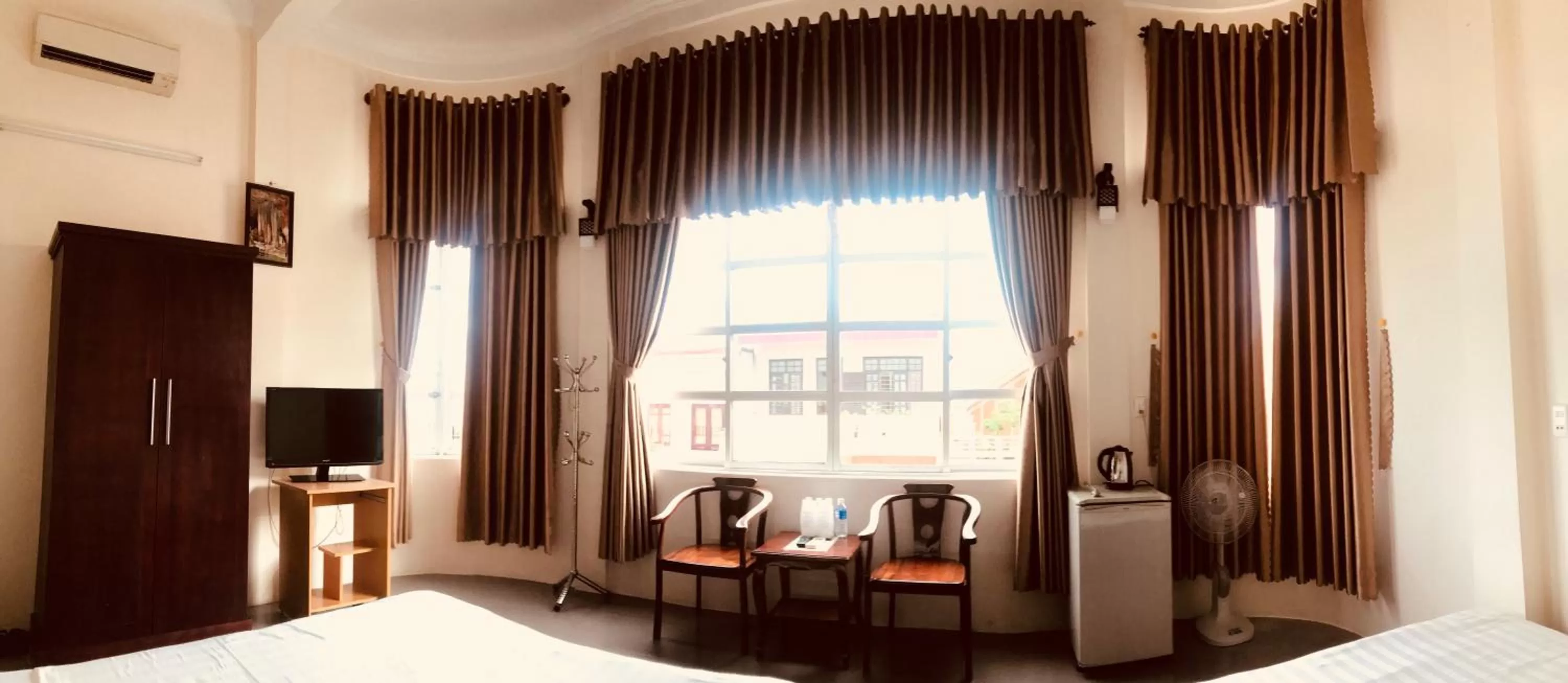 Bed in Nam Long Hotel