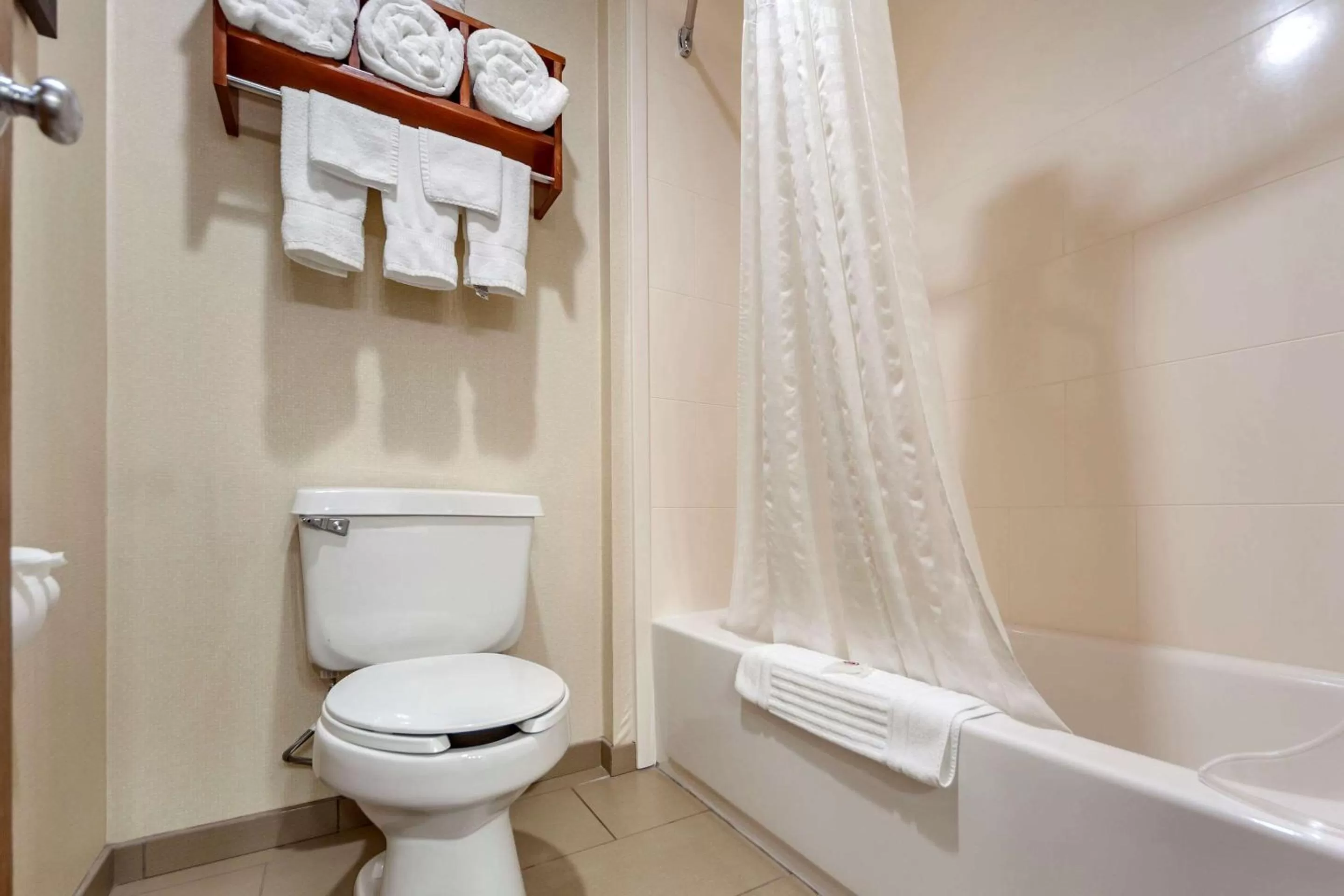 Bathroom in Comfort Inn Grand Island North