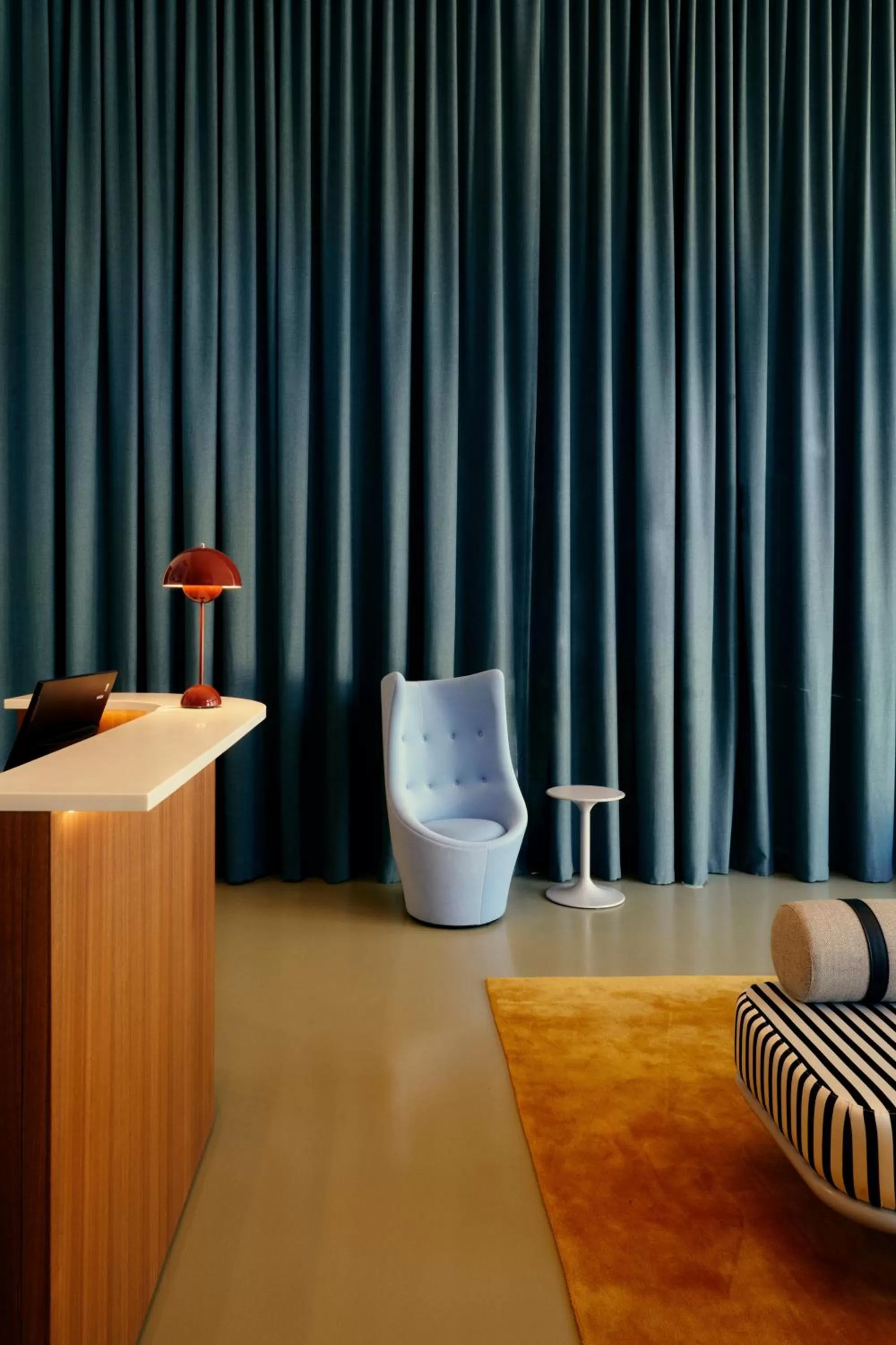 Facade/entrance in The Kinson