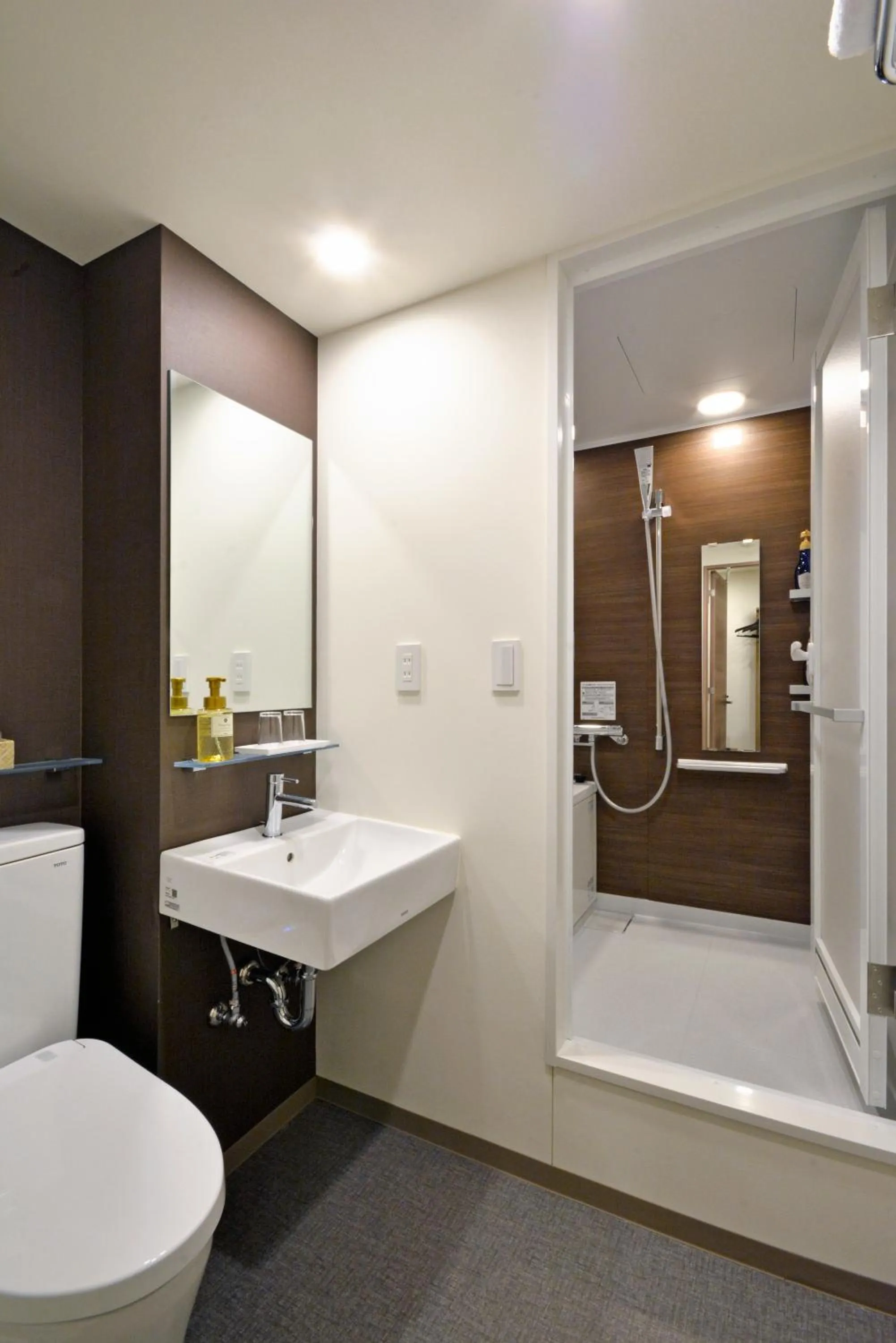 Bathroom in Rembrandt Style Tokyo Nishikasai Grande